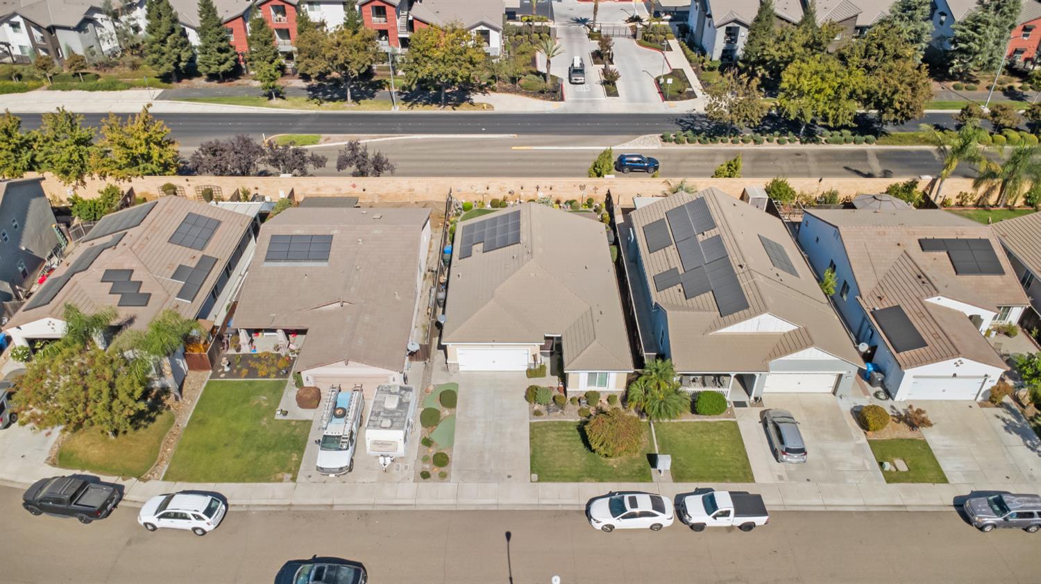 1061 Alba St, Manteca, CA 95337