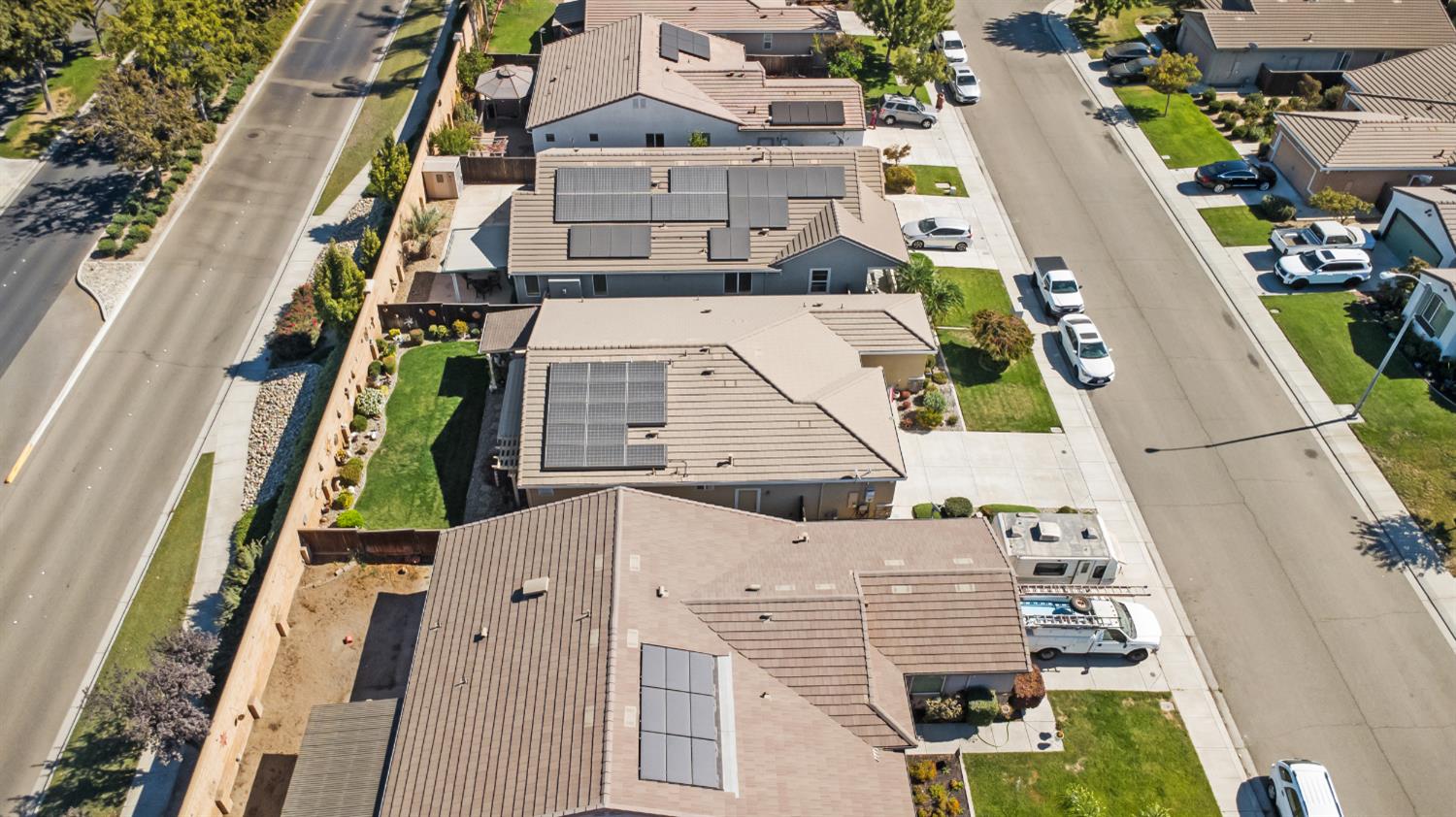 1061 Alba St, Manteca, CA 95337