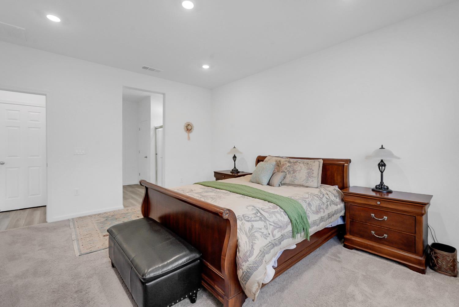 924 Somerset Way, Patterson, CA 95363