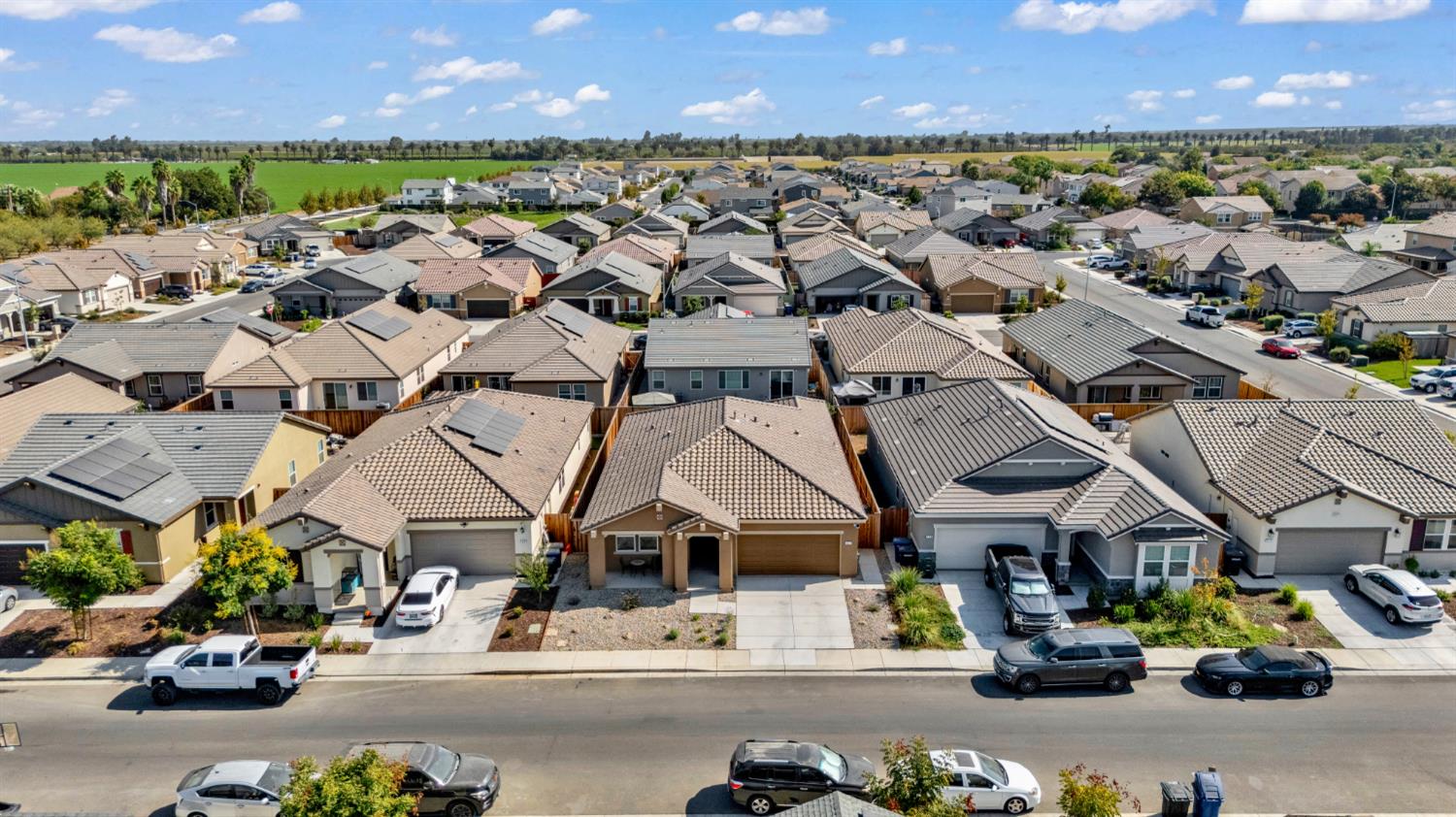 924 Somerset Way, Patterson, CA 95363