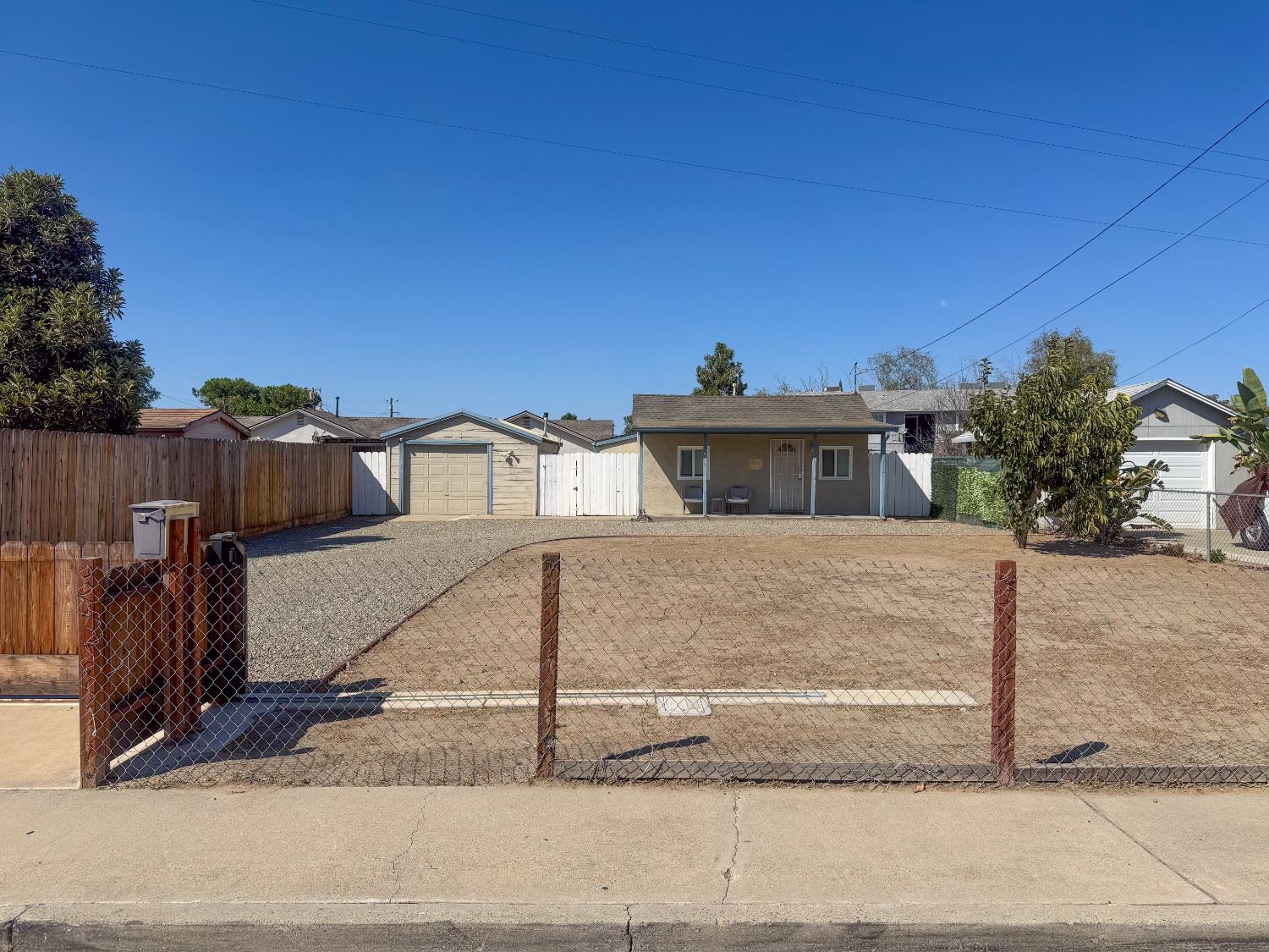 415 Sutter St, Manteca, CA 95336