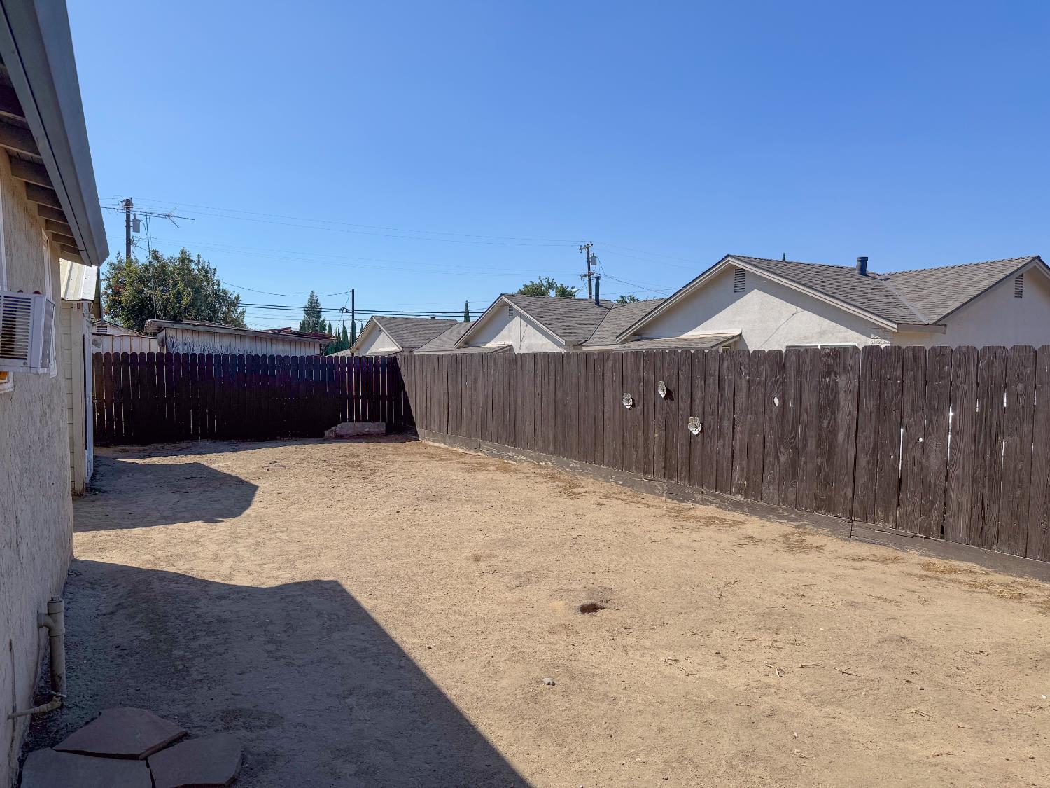 415 Sutter St, Manteca, CA 95336