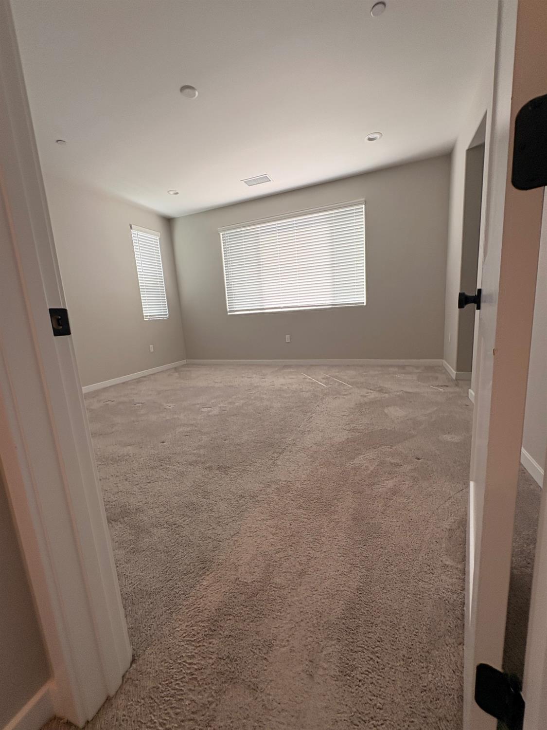 738 Katelyn Ave, Madera, CA 93636