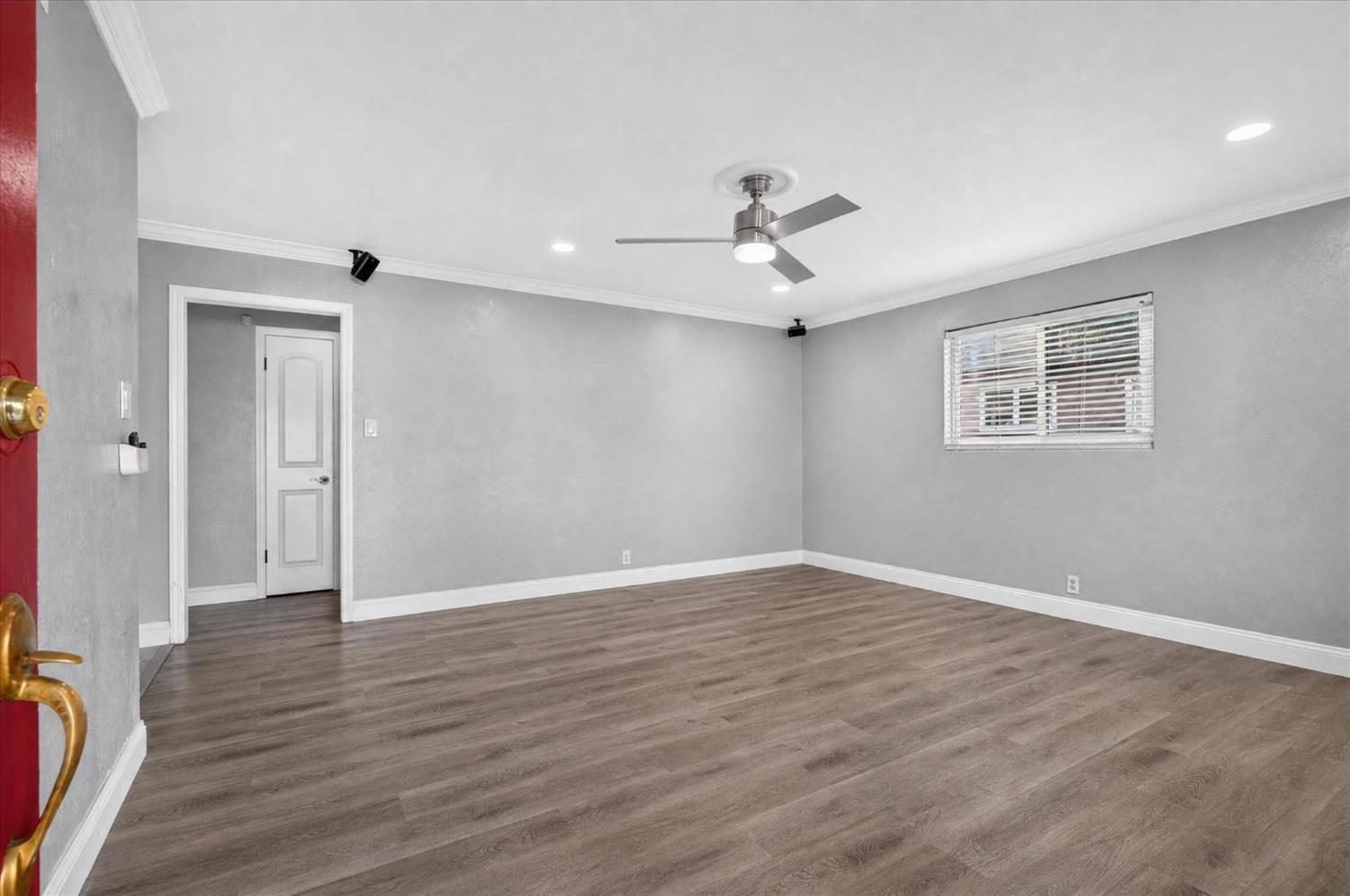 356 N sheridan, Manteca, CA 95336