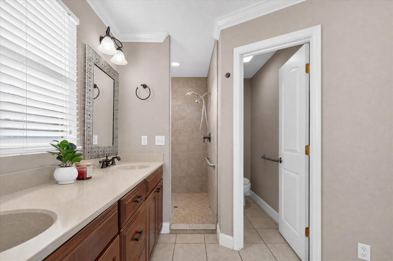 356 N sheridan, Manteca, CA 95336
