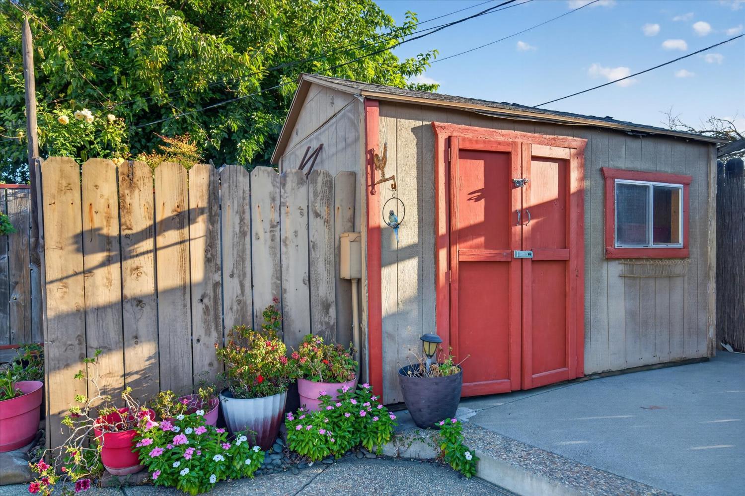 356 N sheridan, Manteca, CA 95336