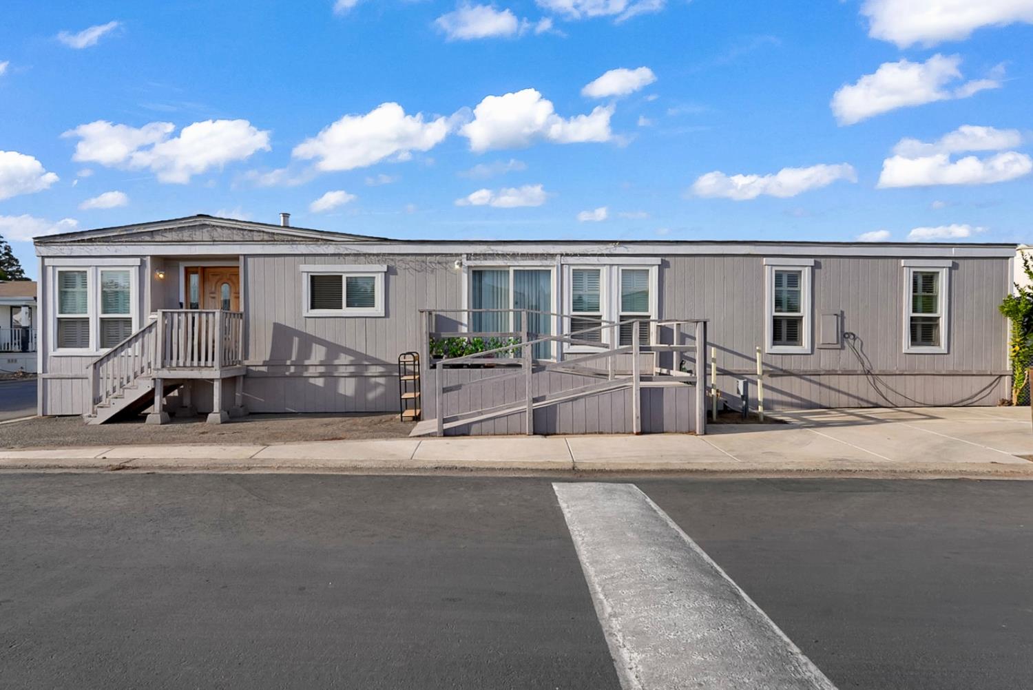 2505 JACKSON Ave #161, Escalon, CA 95320