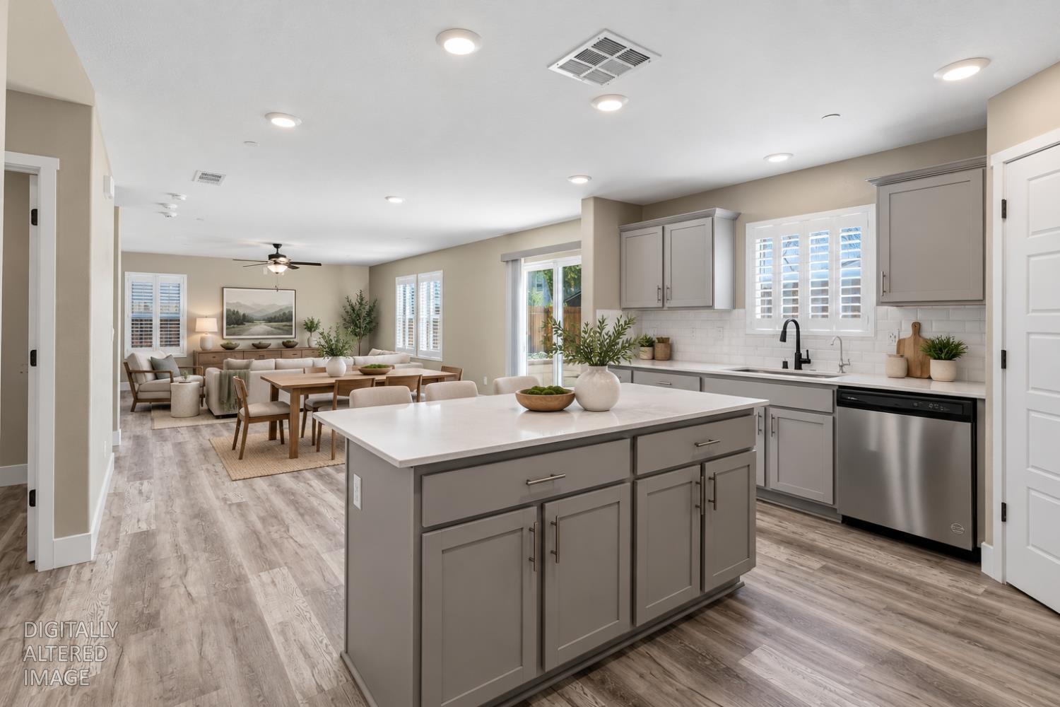 Open Photo