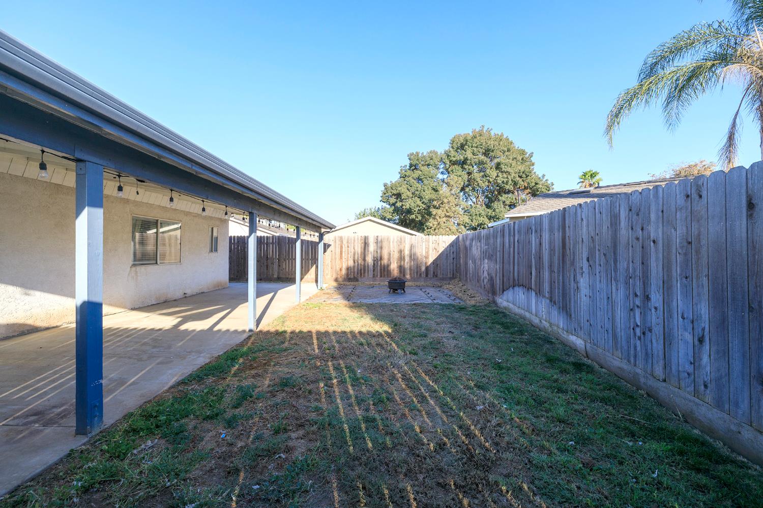 2854 Robirds Ln, Riverbank, CA 95367