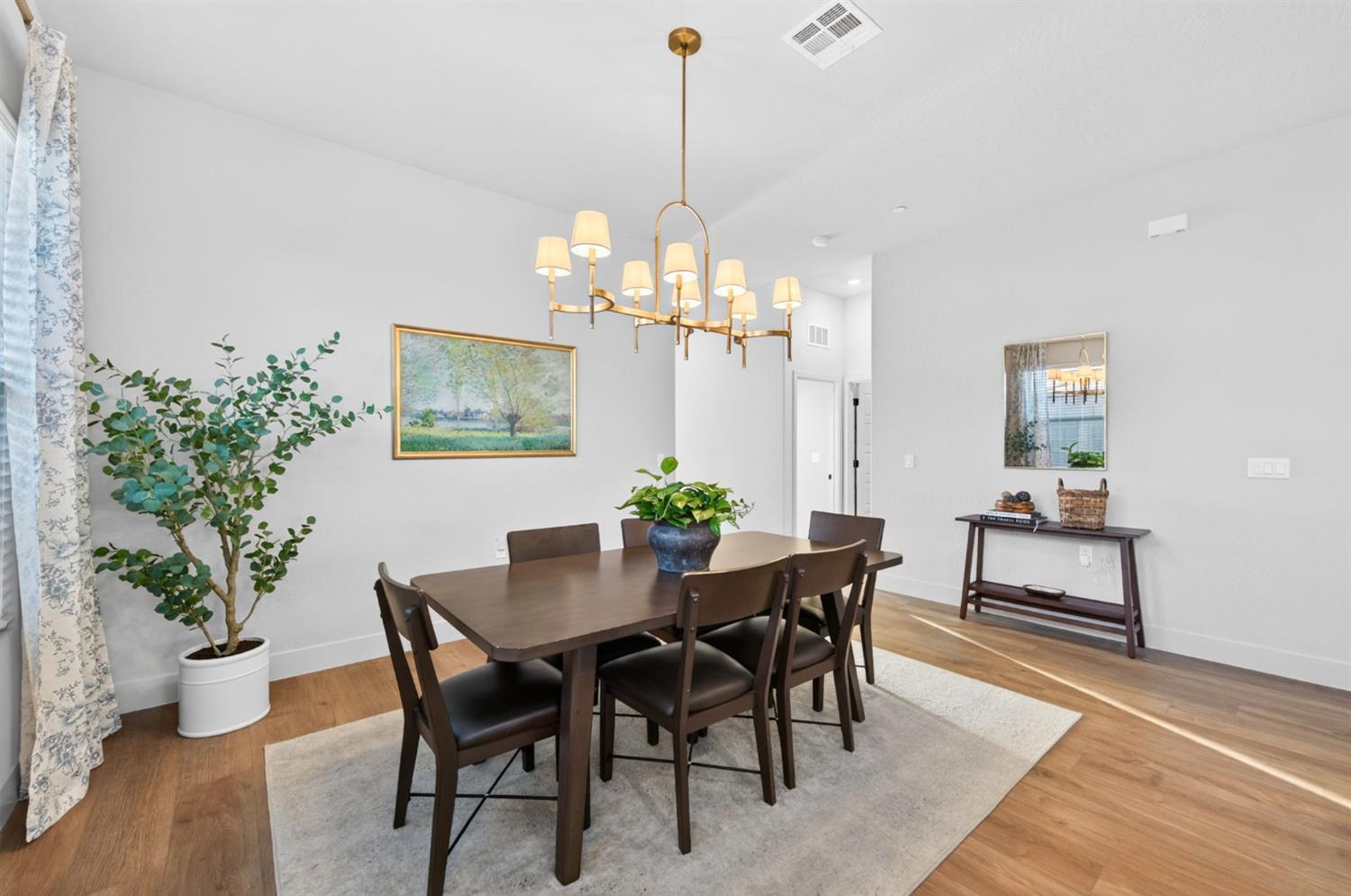1609 Atlantica Drive South, Madera, CA 93636