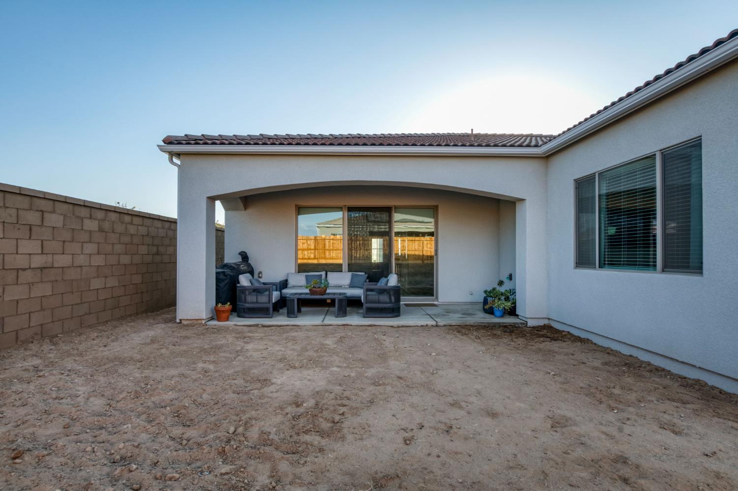 1609 Atlantica Drive South, Madera, CA 93636