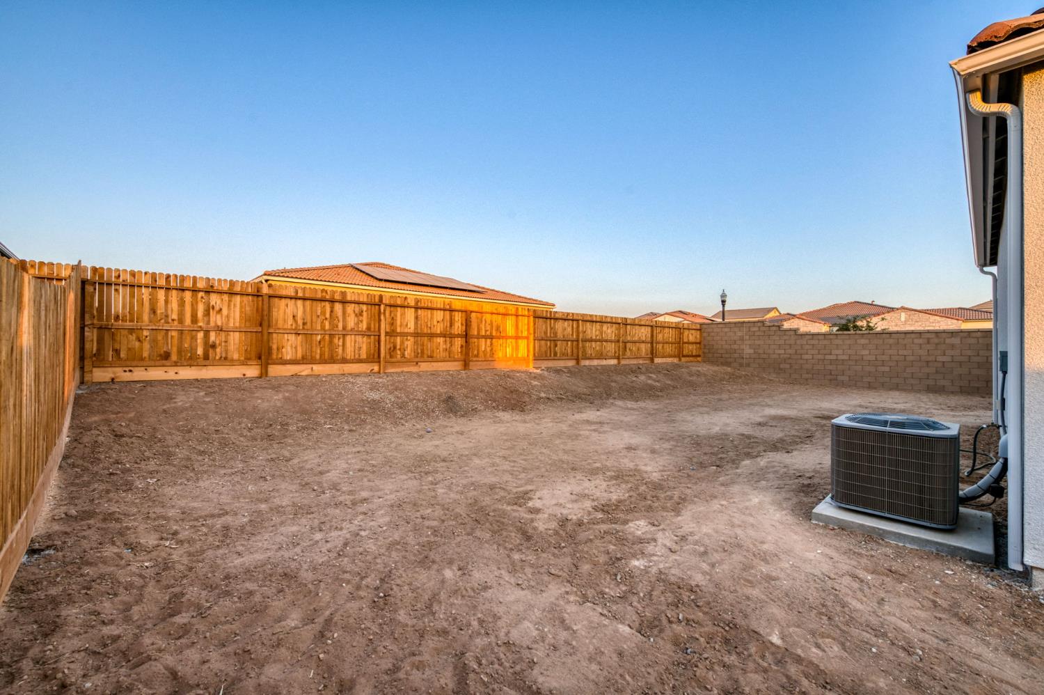 1609 Atlantica Drive South, Madera, CA 93636
