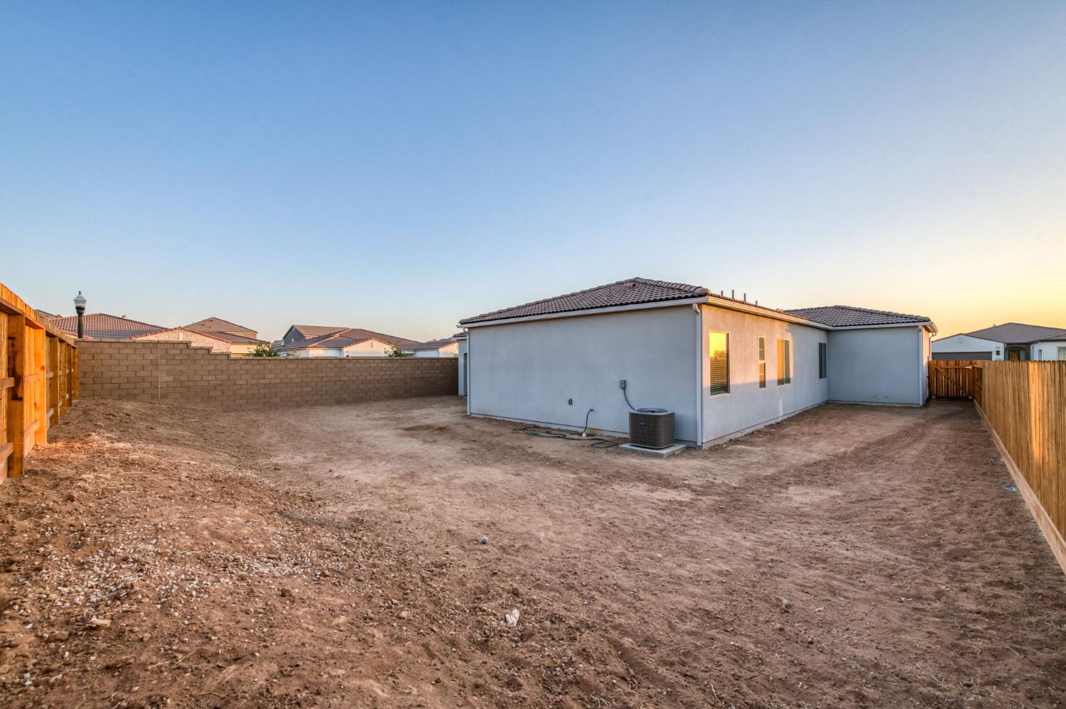 1609 Atlantica Drive South, Madera, CA 93636