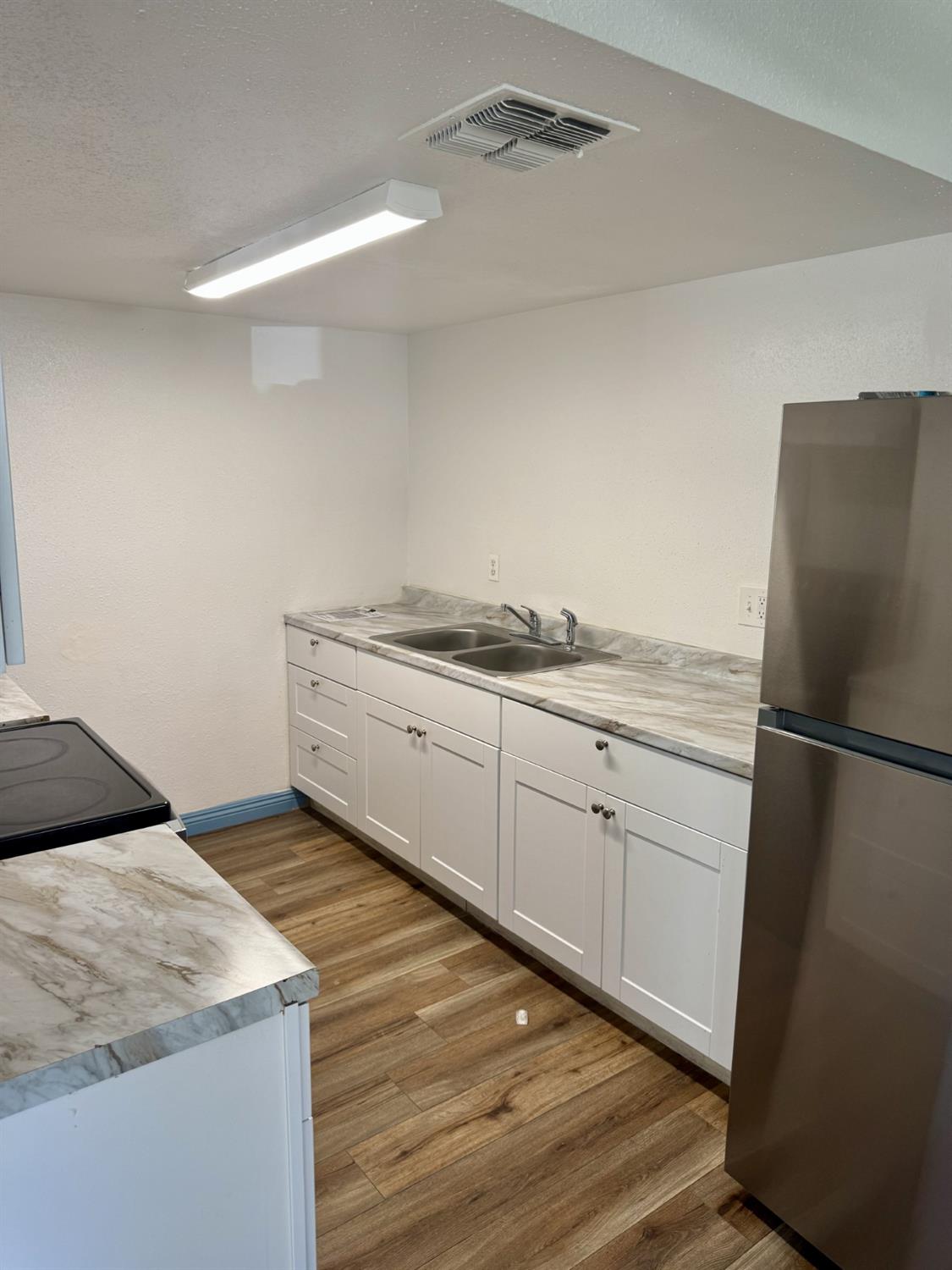 128 Park St, Madera, CA 93637