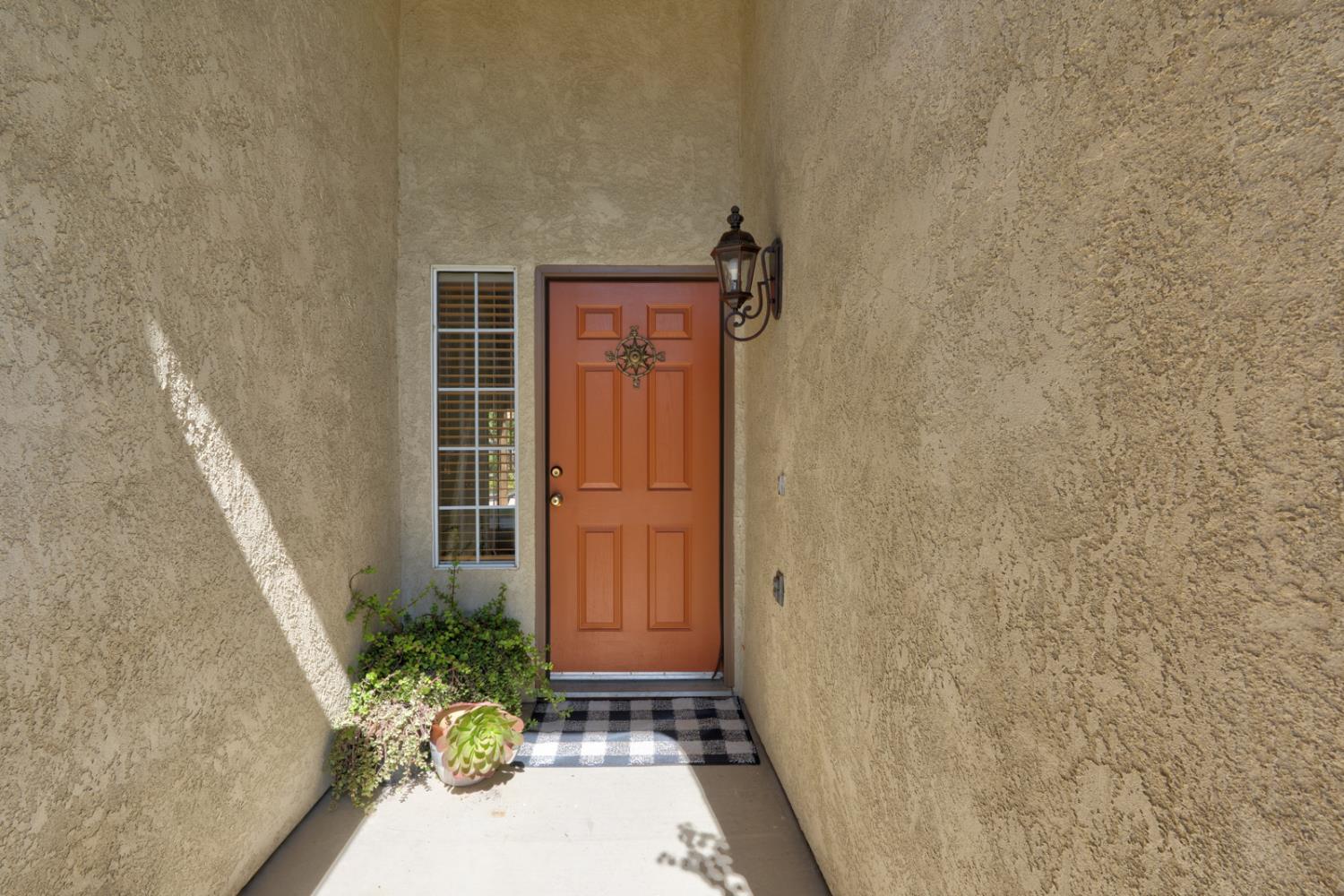 1427 Via Fraga, Gustine, CA 95322