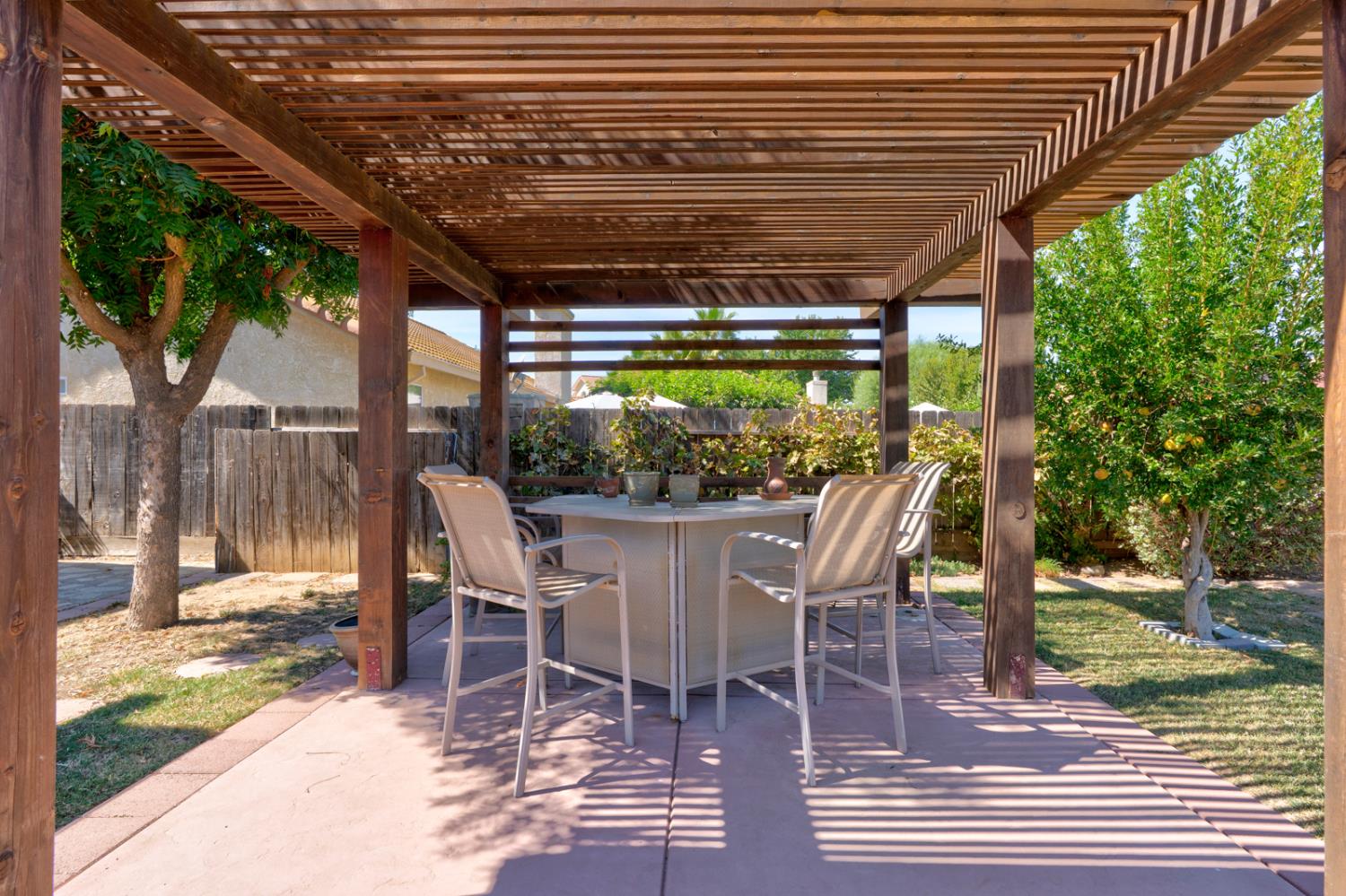 1427 Via Fraga, Gustine, CA 95322