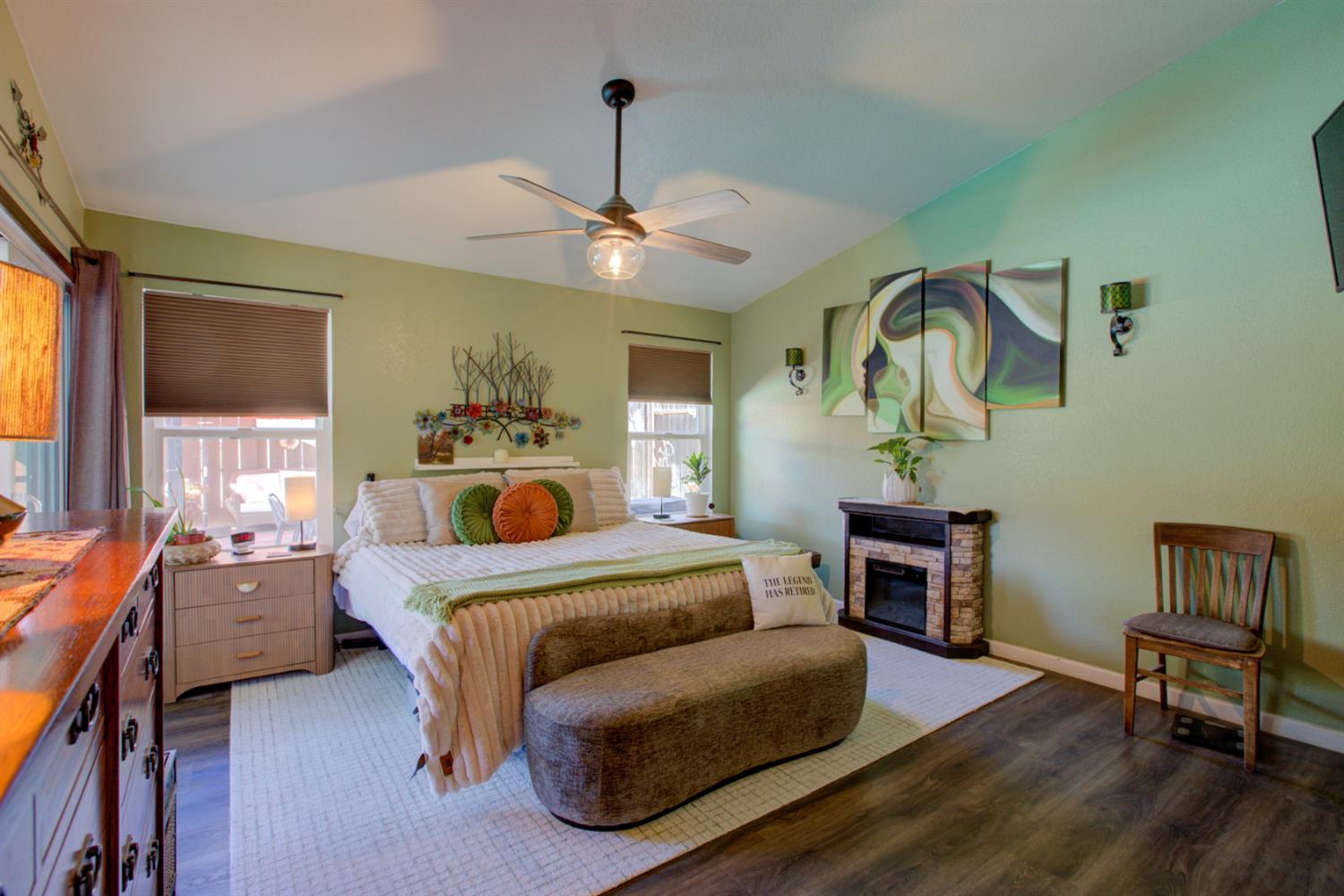 12123 Fearl Dr, Waterford, CA 95386