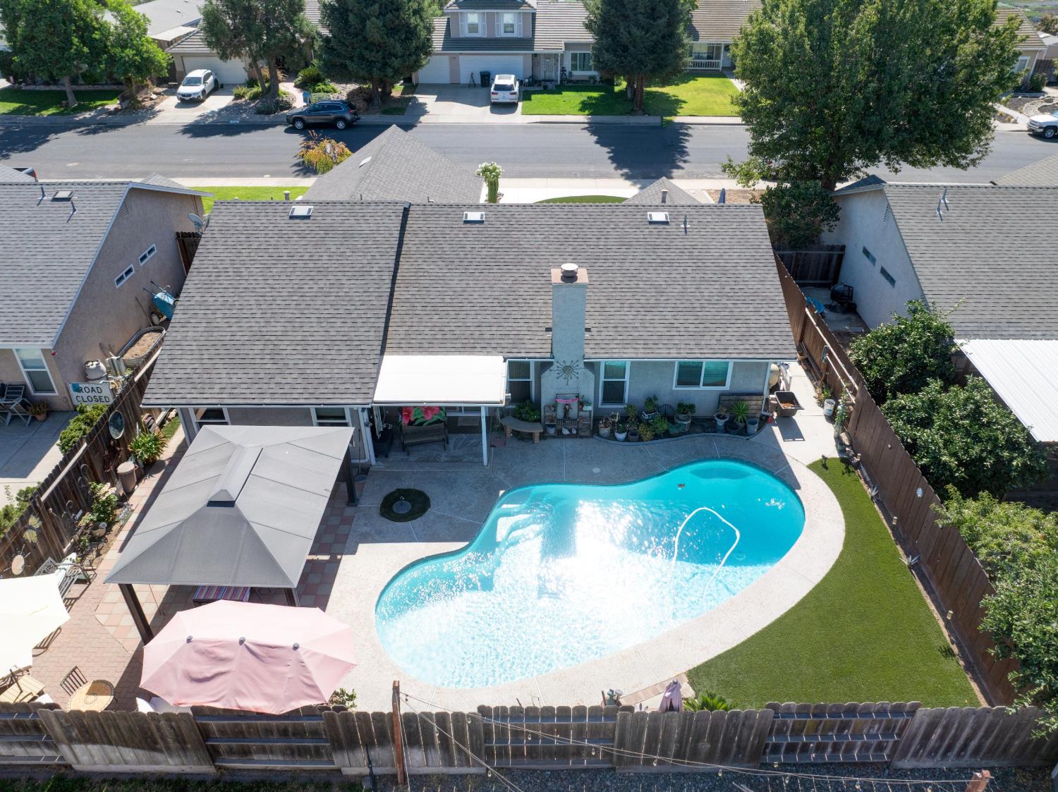 12123 Fearl Dr, Waterford, CA 95386