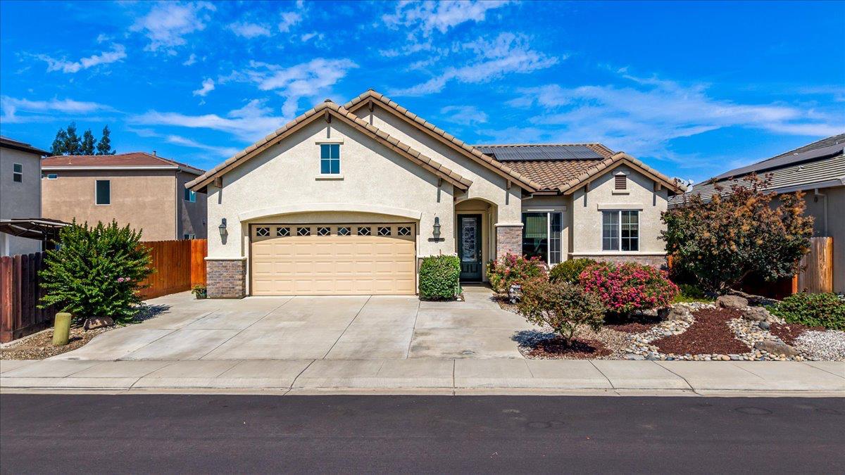 1981 Salvador Way, Manteca, CA 95336