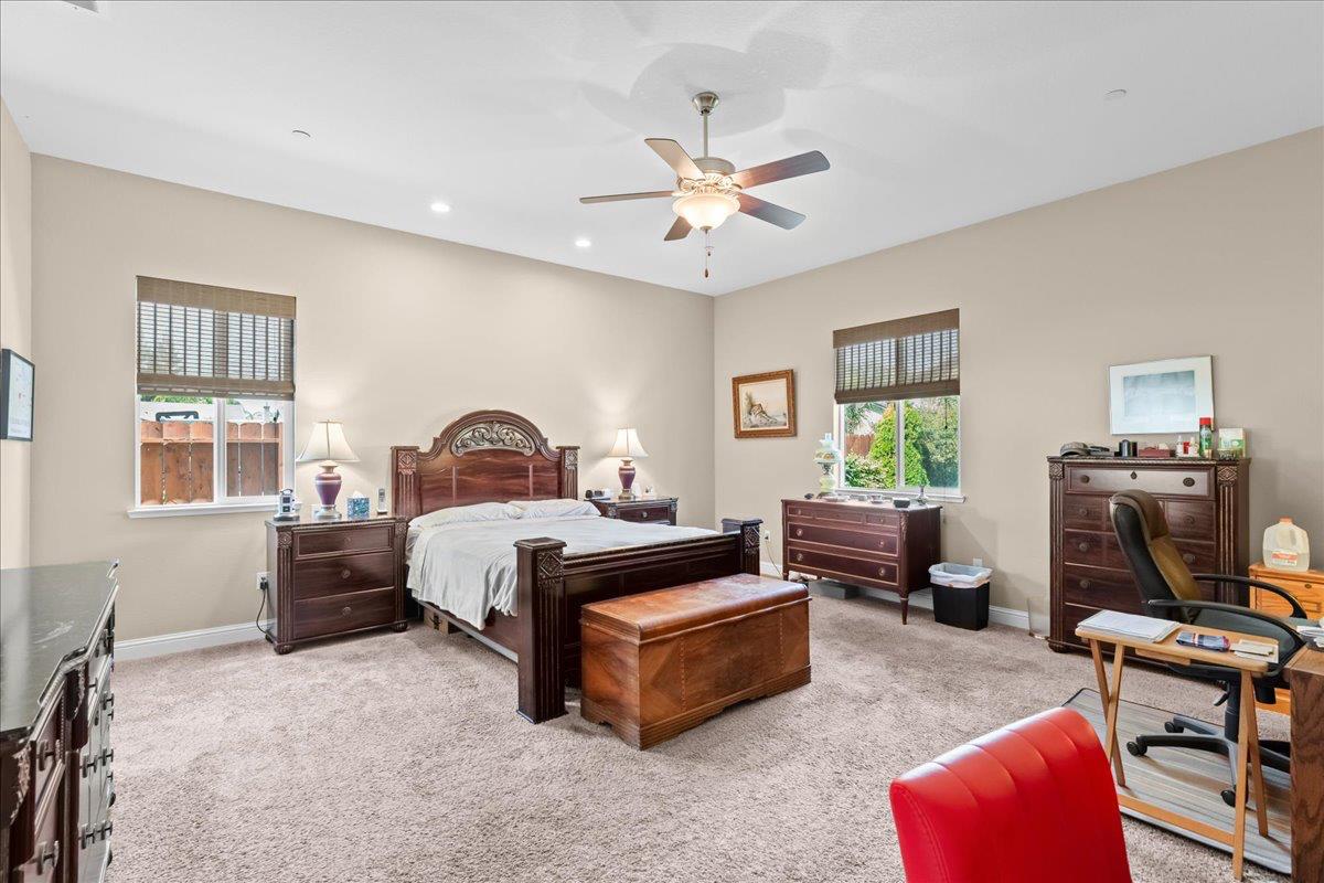 1981 Salvador Way, Manteca, CA 95336