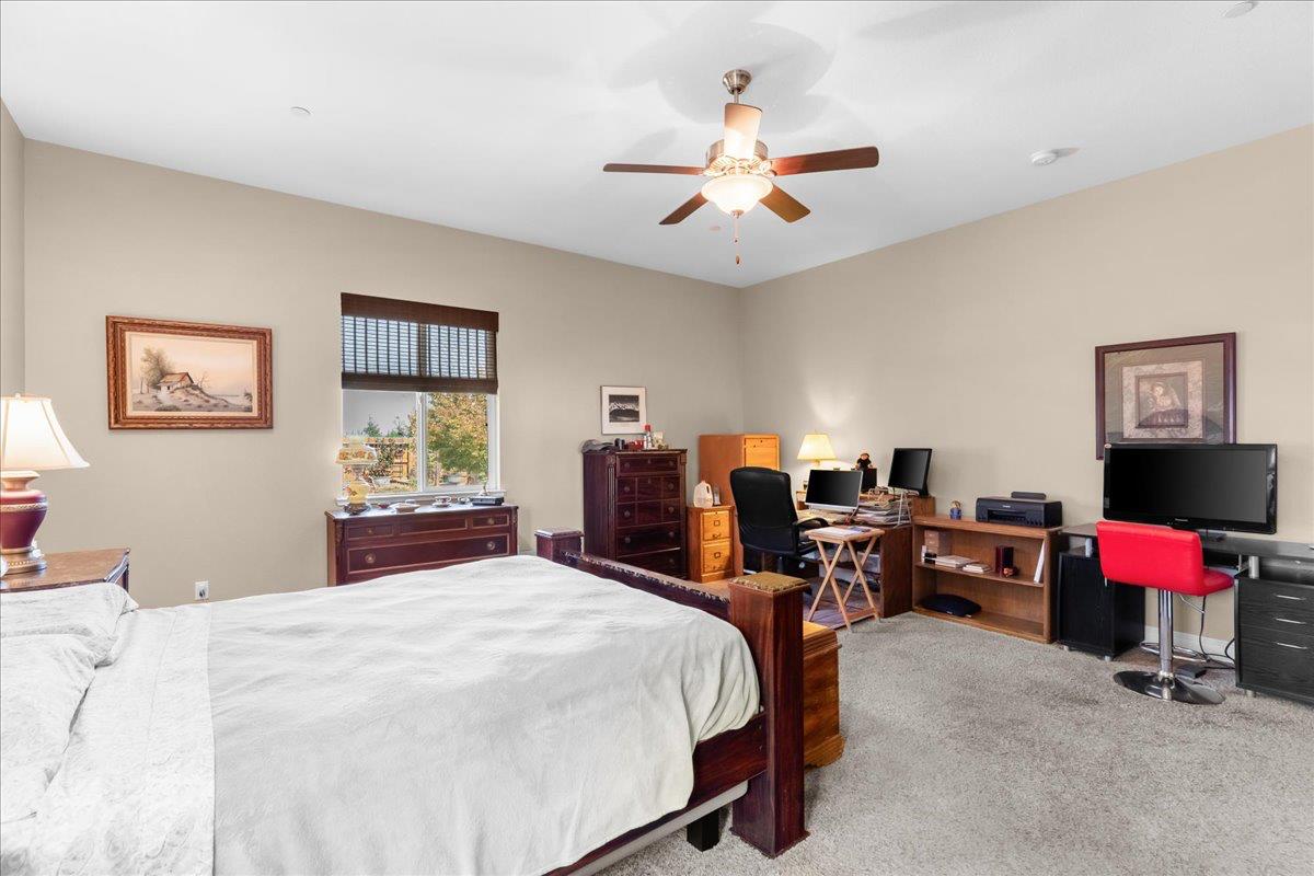 1981 Salvador Way, Manteca, CA 95336
