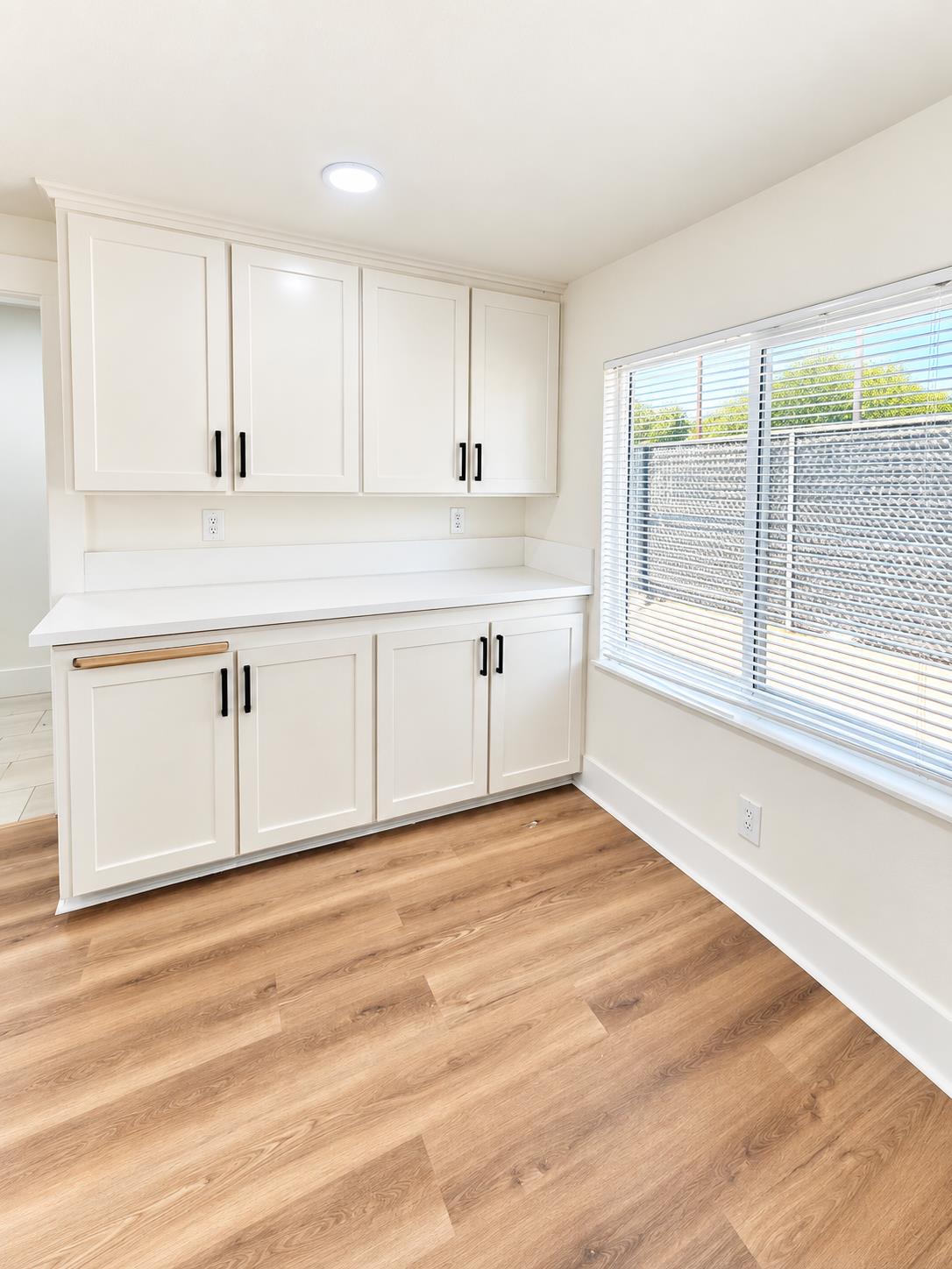 141 W Ashlan Ave, Fresno, CA 93705