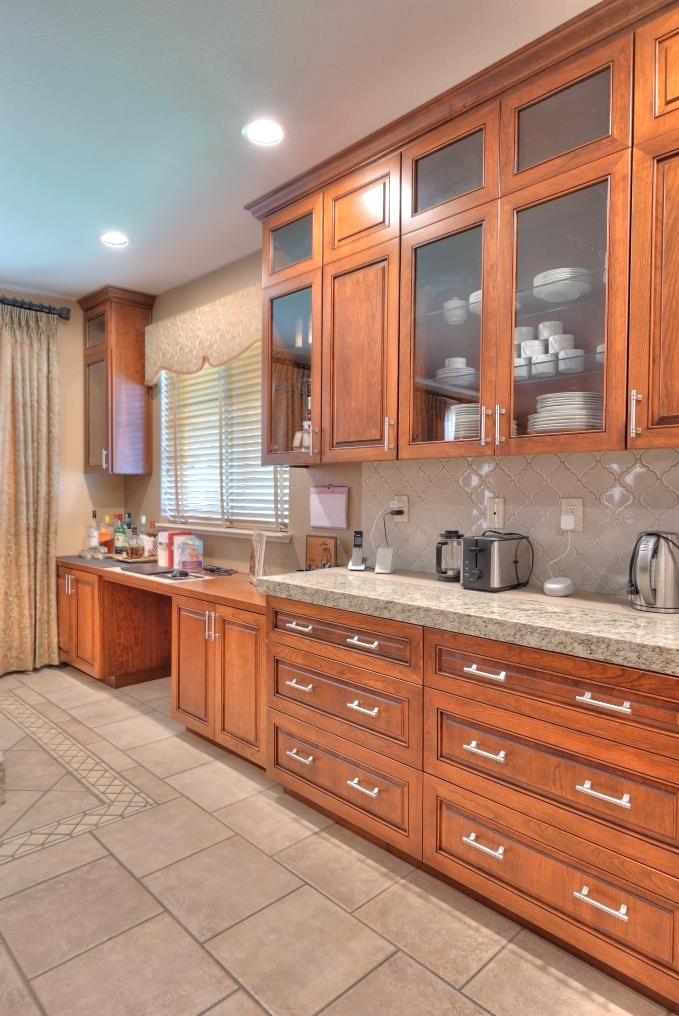 1528 Rose Garden Ct, Modesto, CA 95356