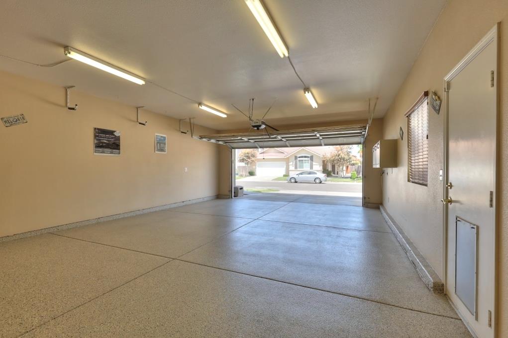 1528 Rose Garden Ct, Modesto, CA 95356