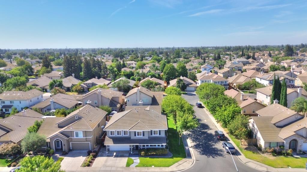 1528 Rose Garden Ct, Modesto, CA 95356