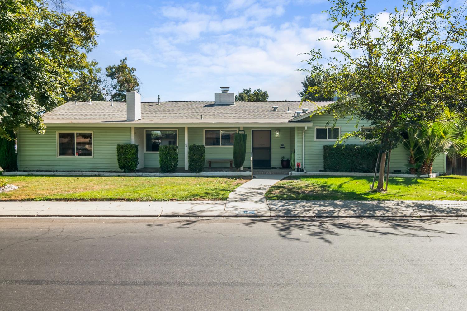 1310 Del Vale Ave, Modesto, CA 95350