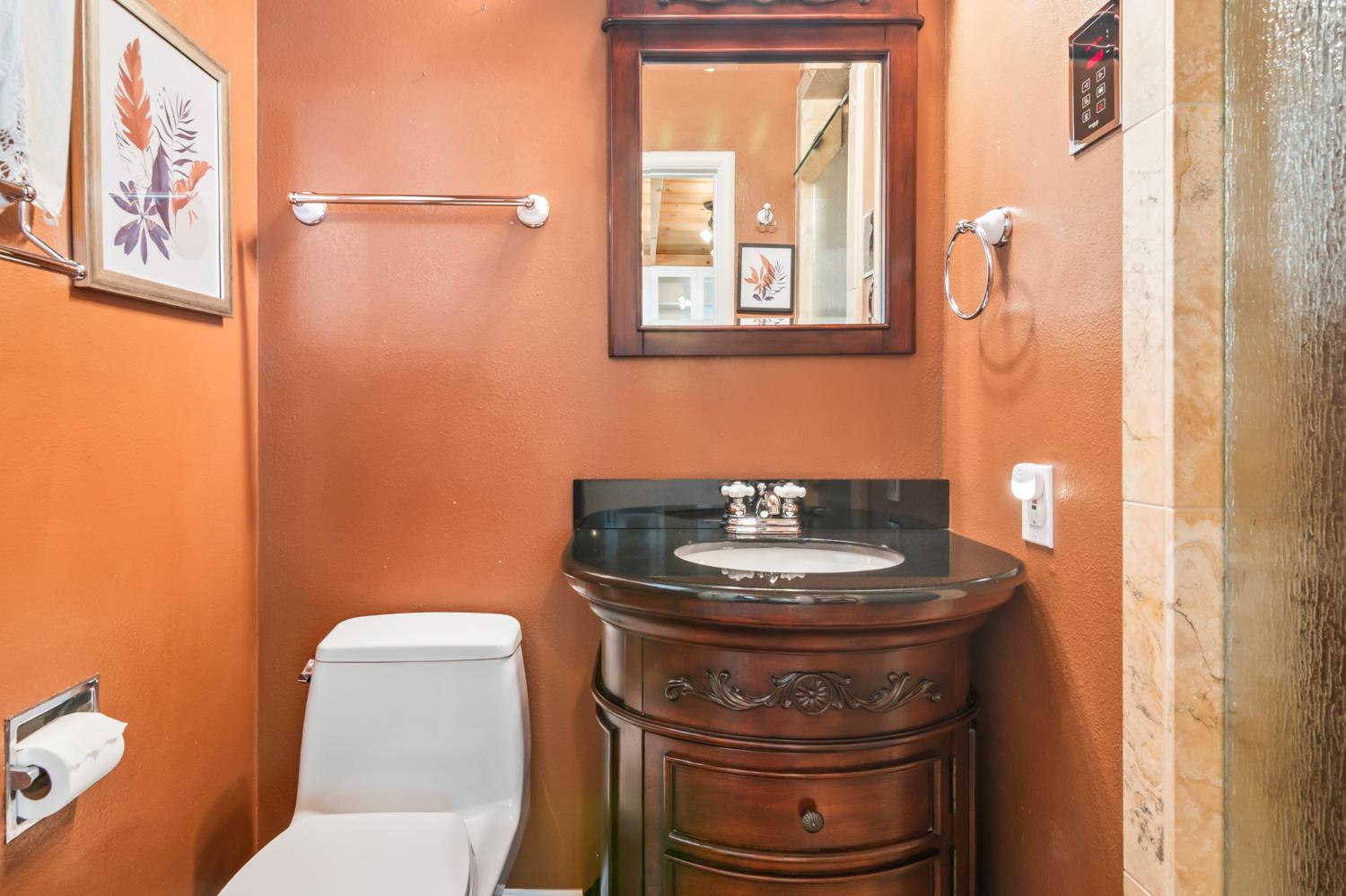 1310 Del Vale Ave, Modesto, CA 95350