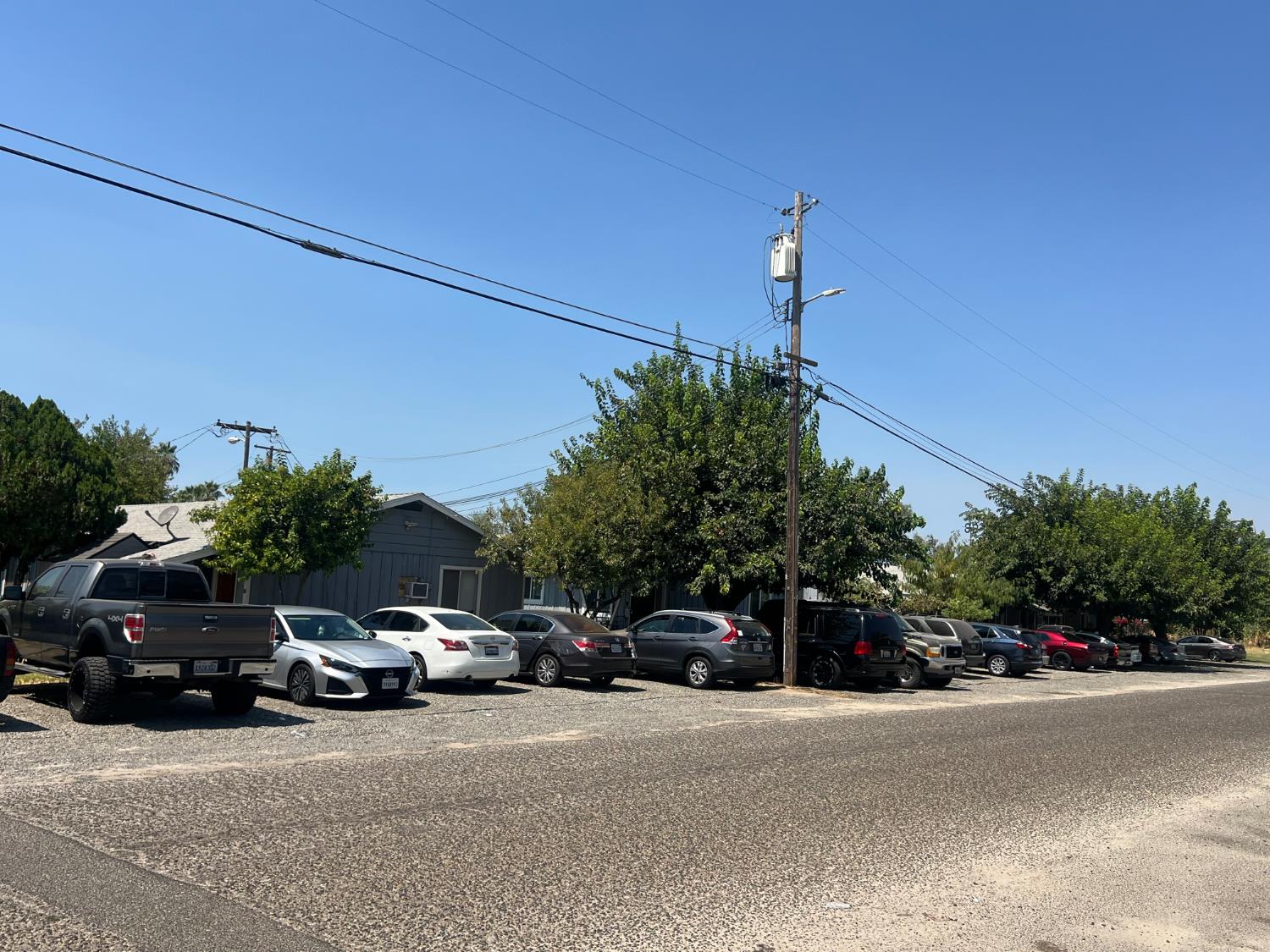 6860 6848 Walnut Ave, Winton, CA 95388
