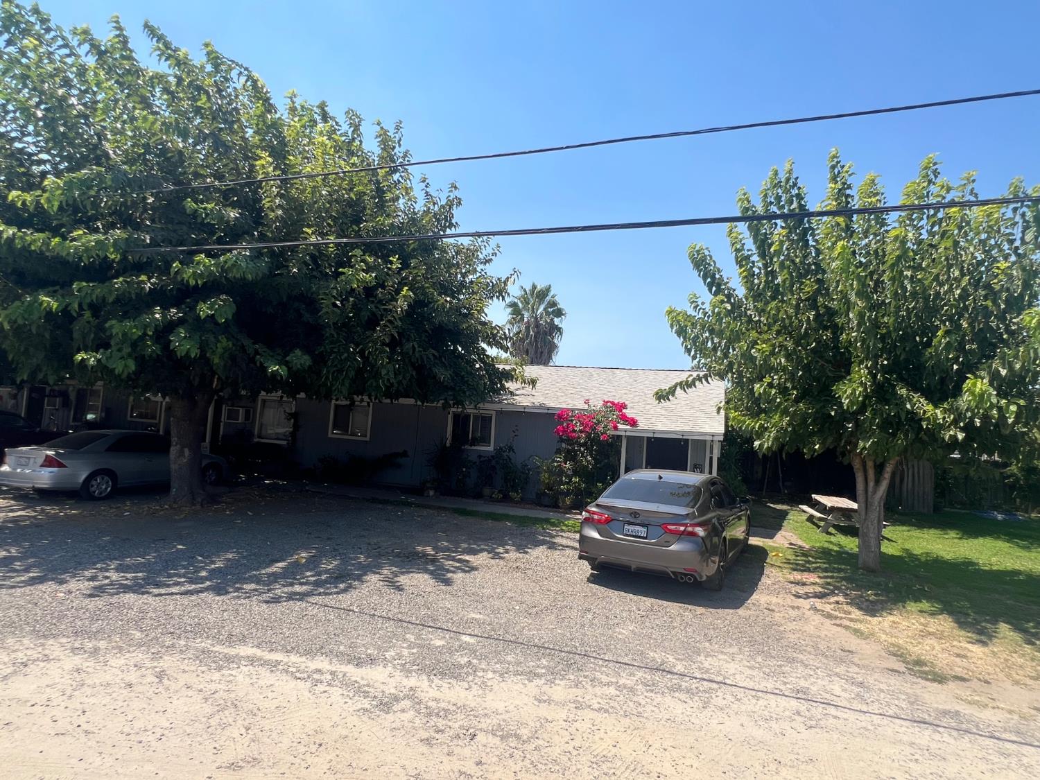 6860 6848 Walnut Ave, Winton, CA 95388