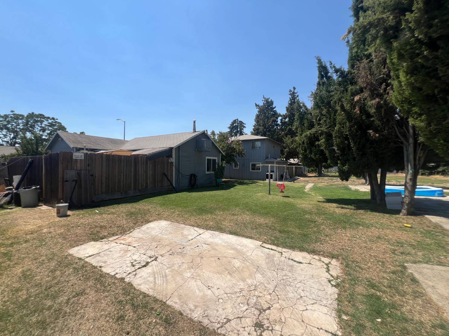6860 6848 Walnut Ave, Winton, CA 95388