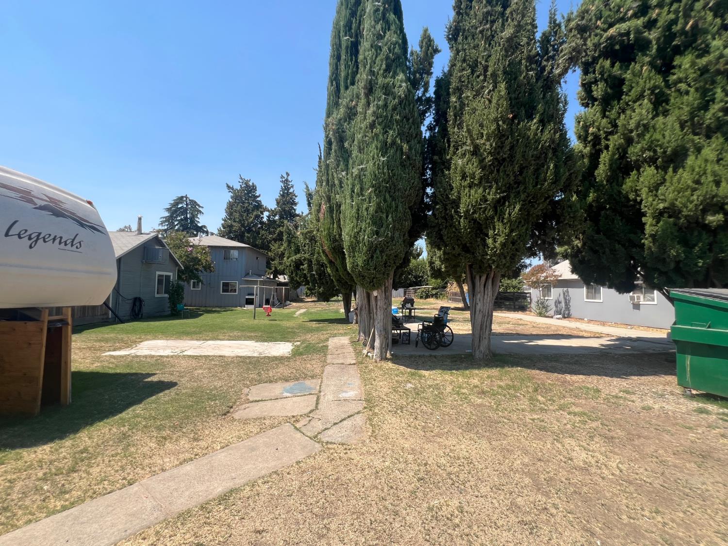6860 6848 Walnut Ave, Winton, CA 95388