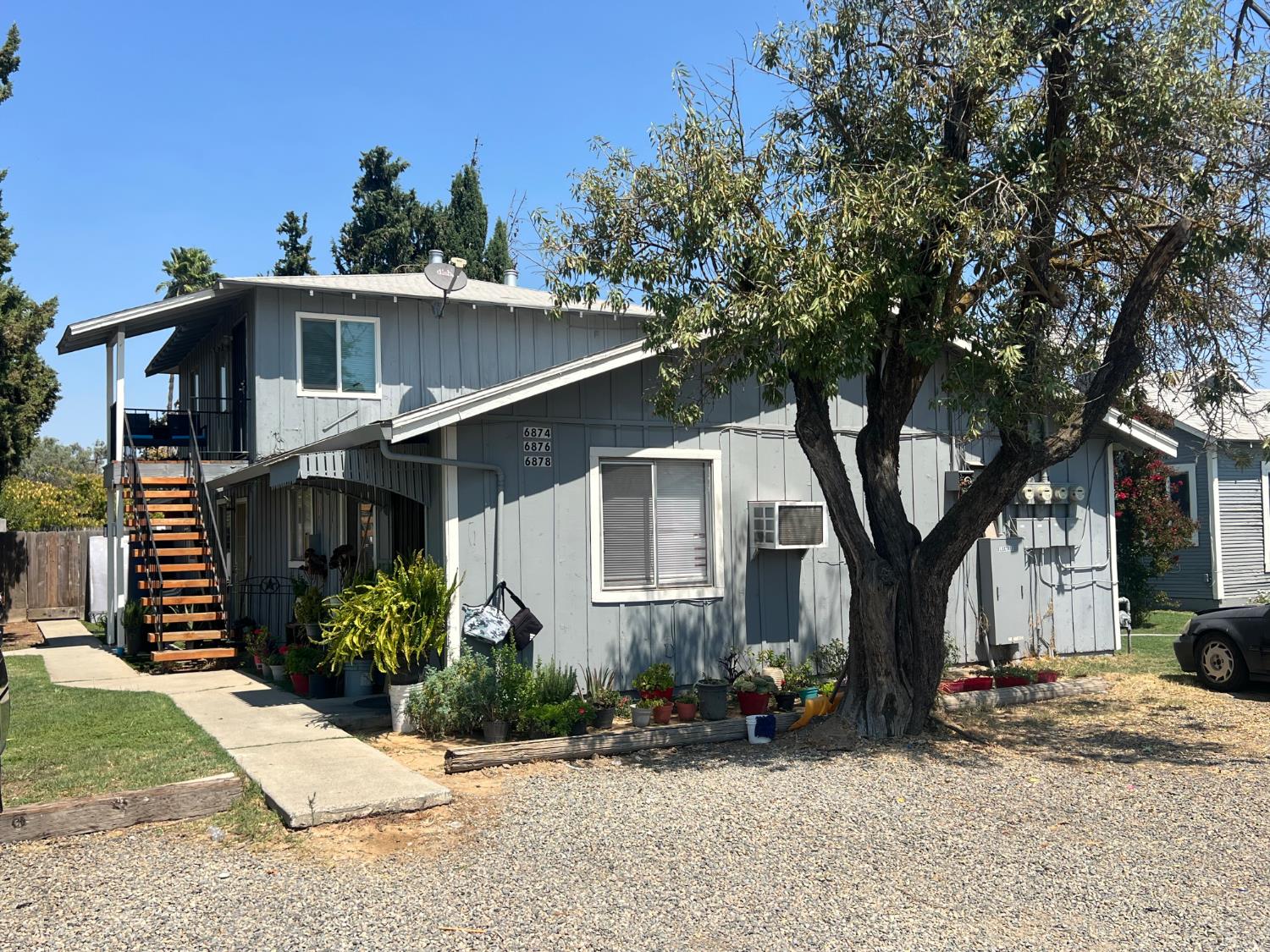 6860 6848 Walnut Ave, Winton, CA 95388