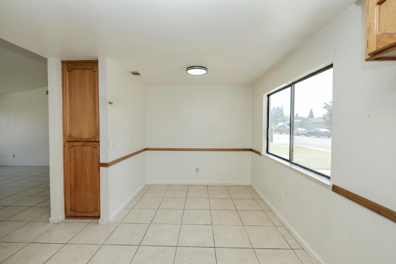 3800 Spring Oak Dr, Modesto, CA 95355