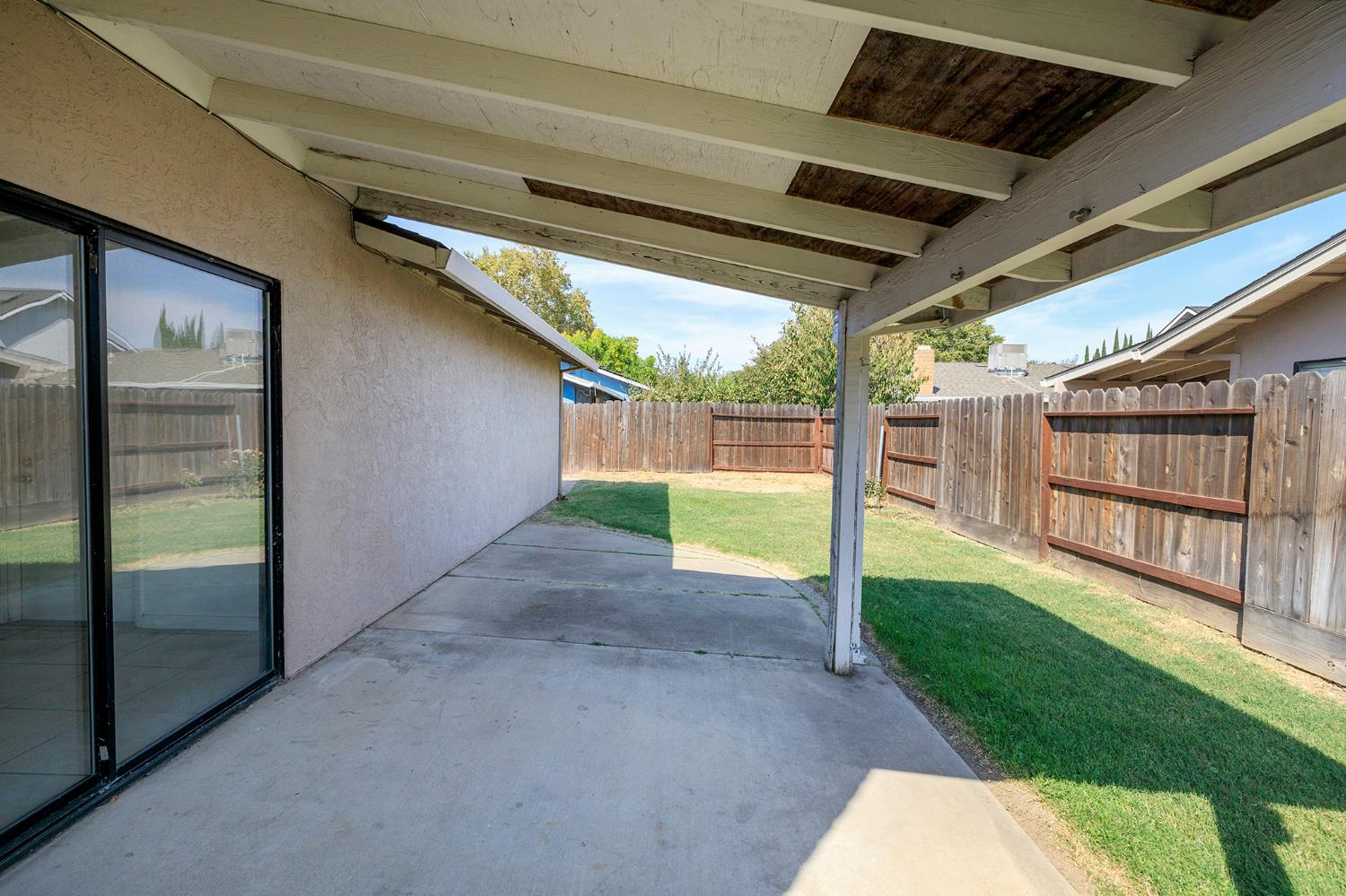 3800 Spring Oak Dr, Modesto, CA 95355