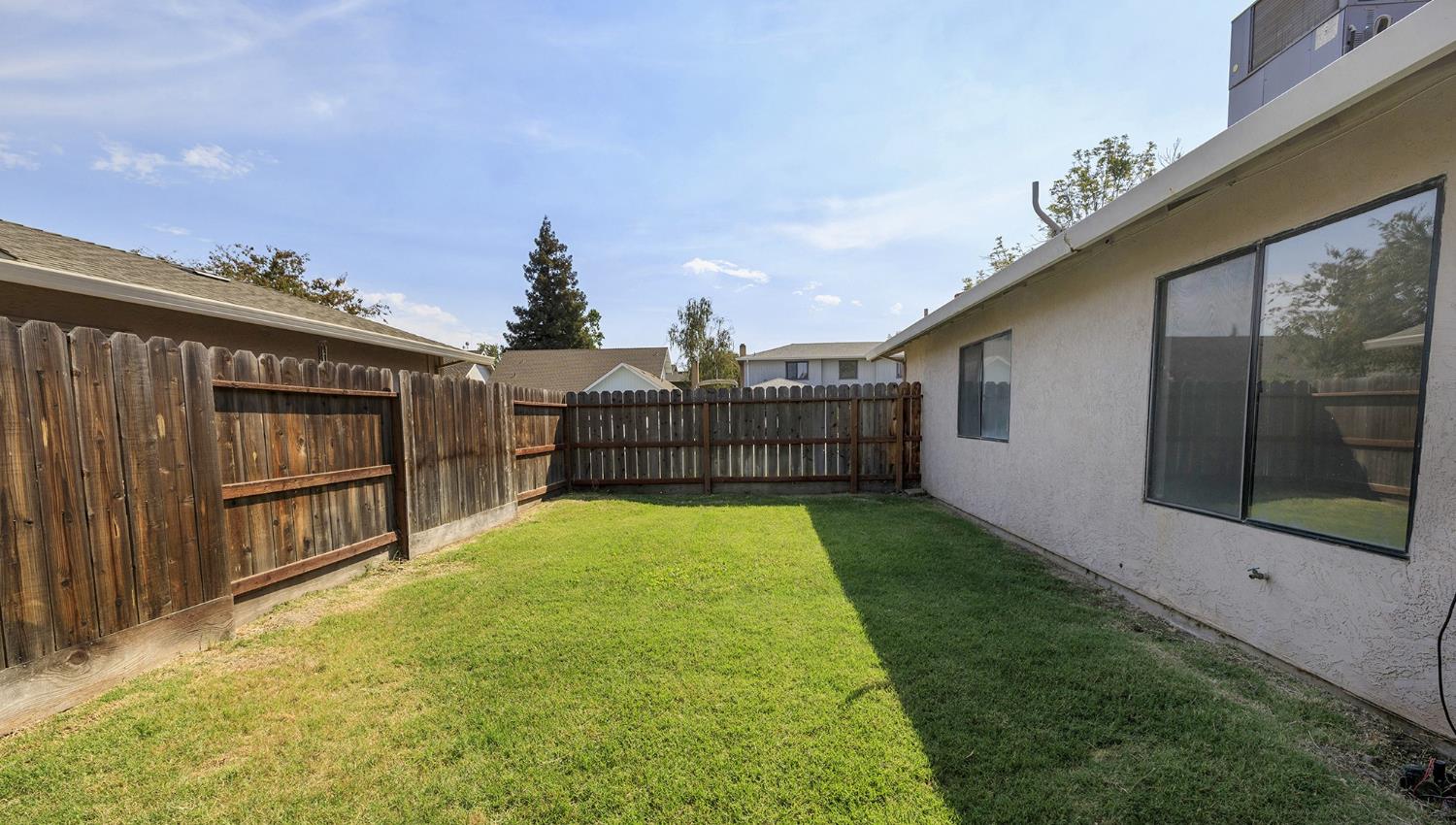 3800 Spring Oak Dr, Modesto, CA 95355