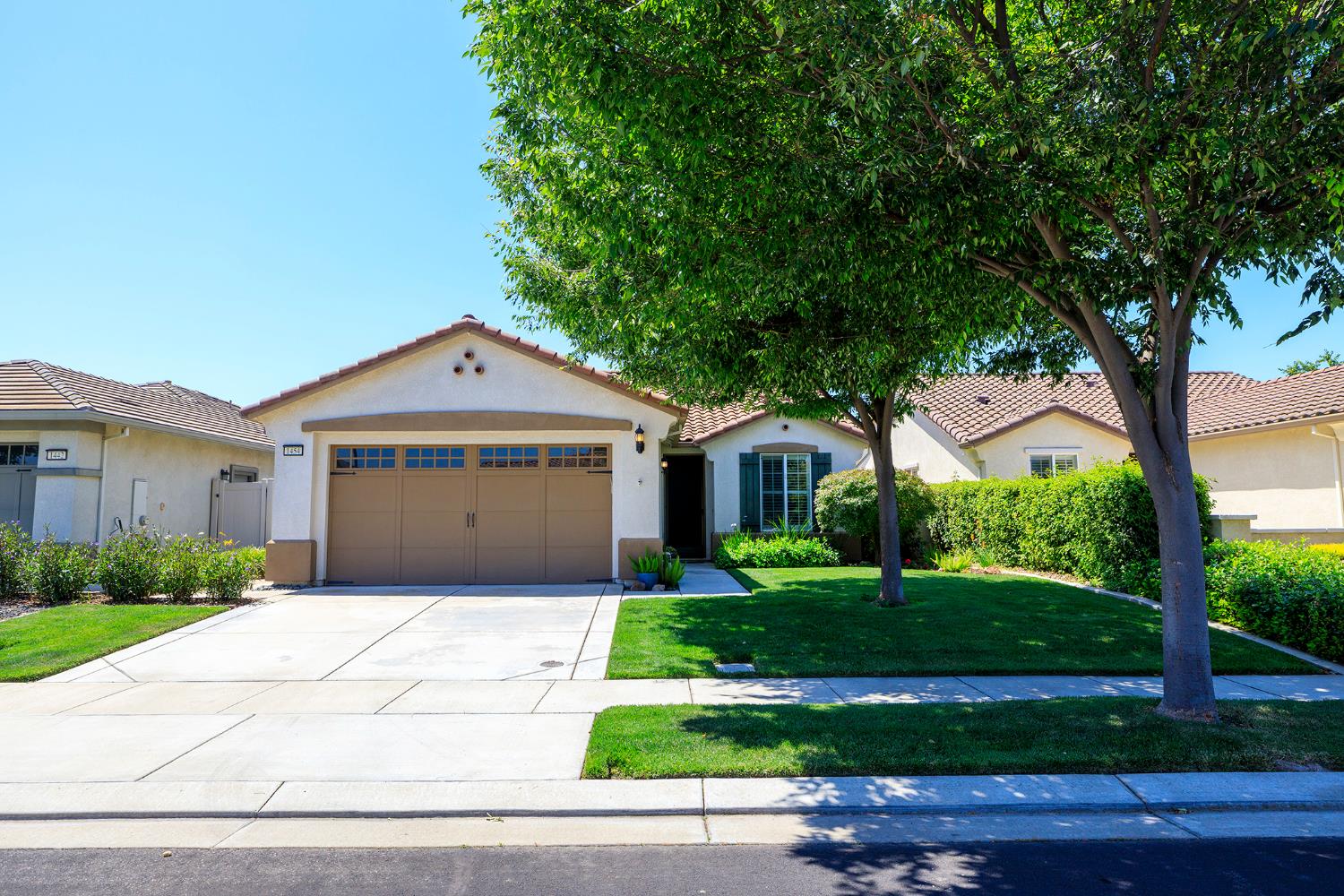 1454 Carriage House St, Manteca, CA 95336