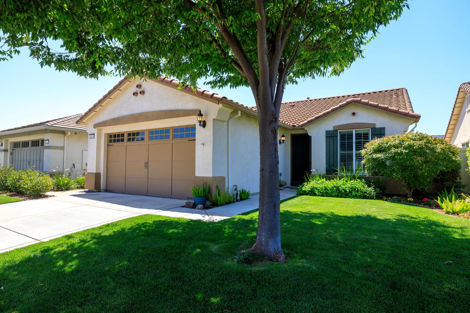1454 Carriage House St, Manteca, CA 95336