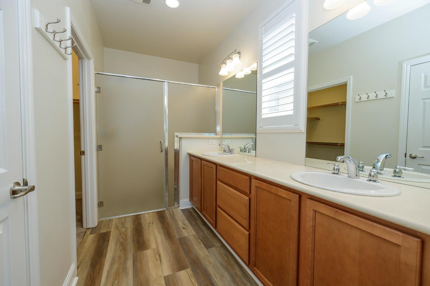 1454 Carriage House St, Manteca, CA 95336