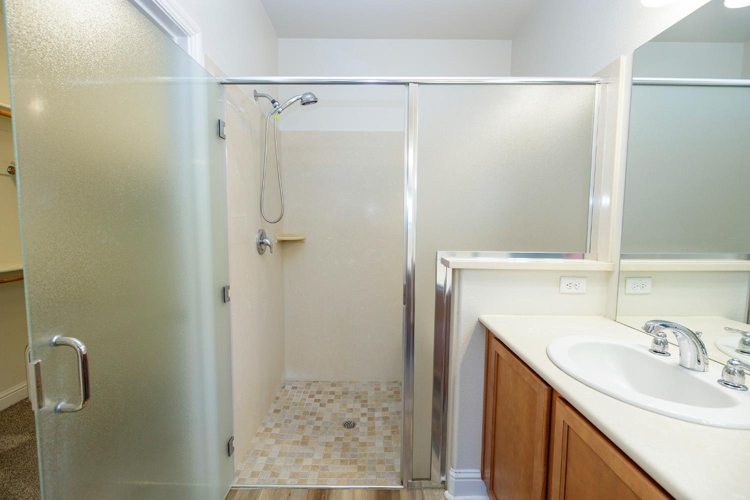 1454 Carriage House St, Manteca, CA 95336