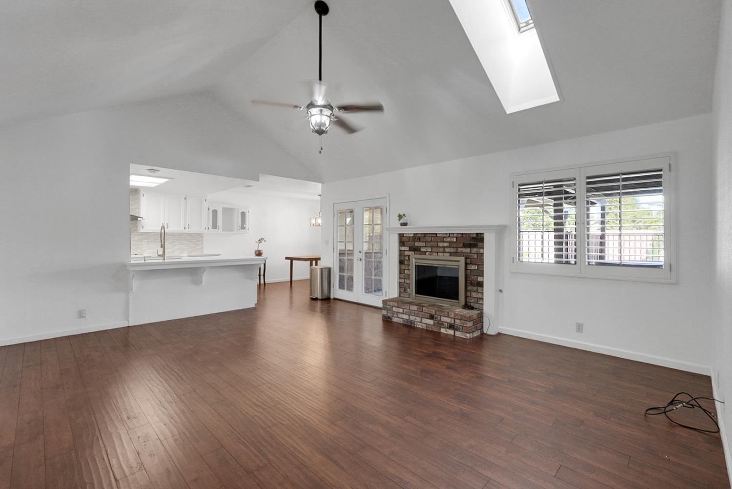 1429 Brookdale Way, Manteca, CA 95336