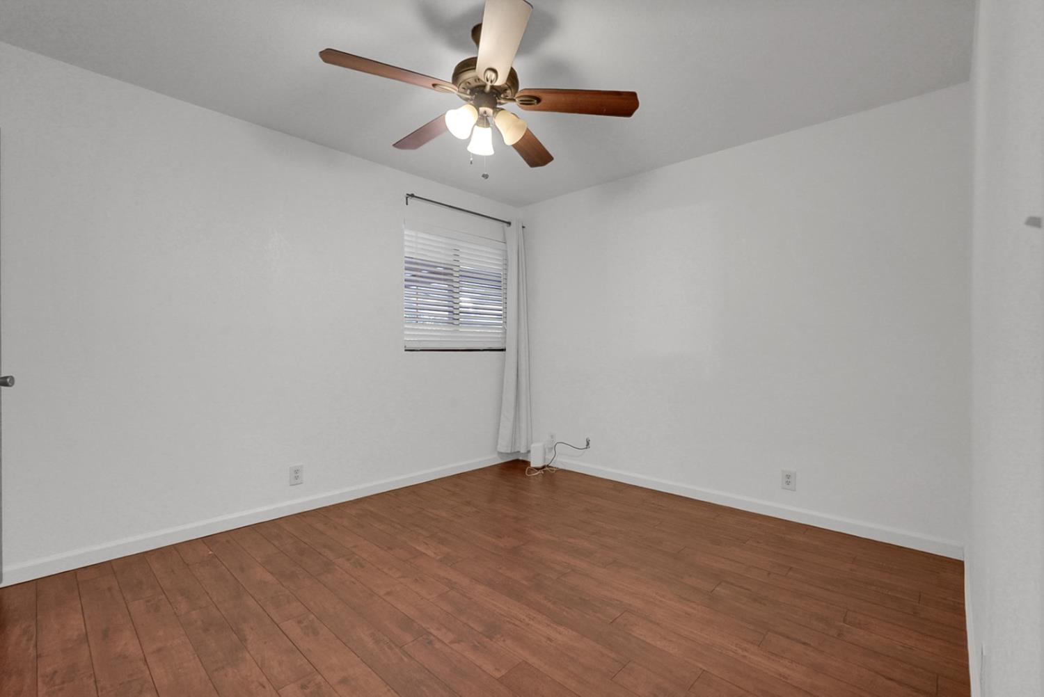 1429 Brookdale Way, Manteca, CA 95336