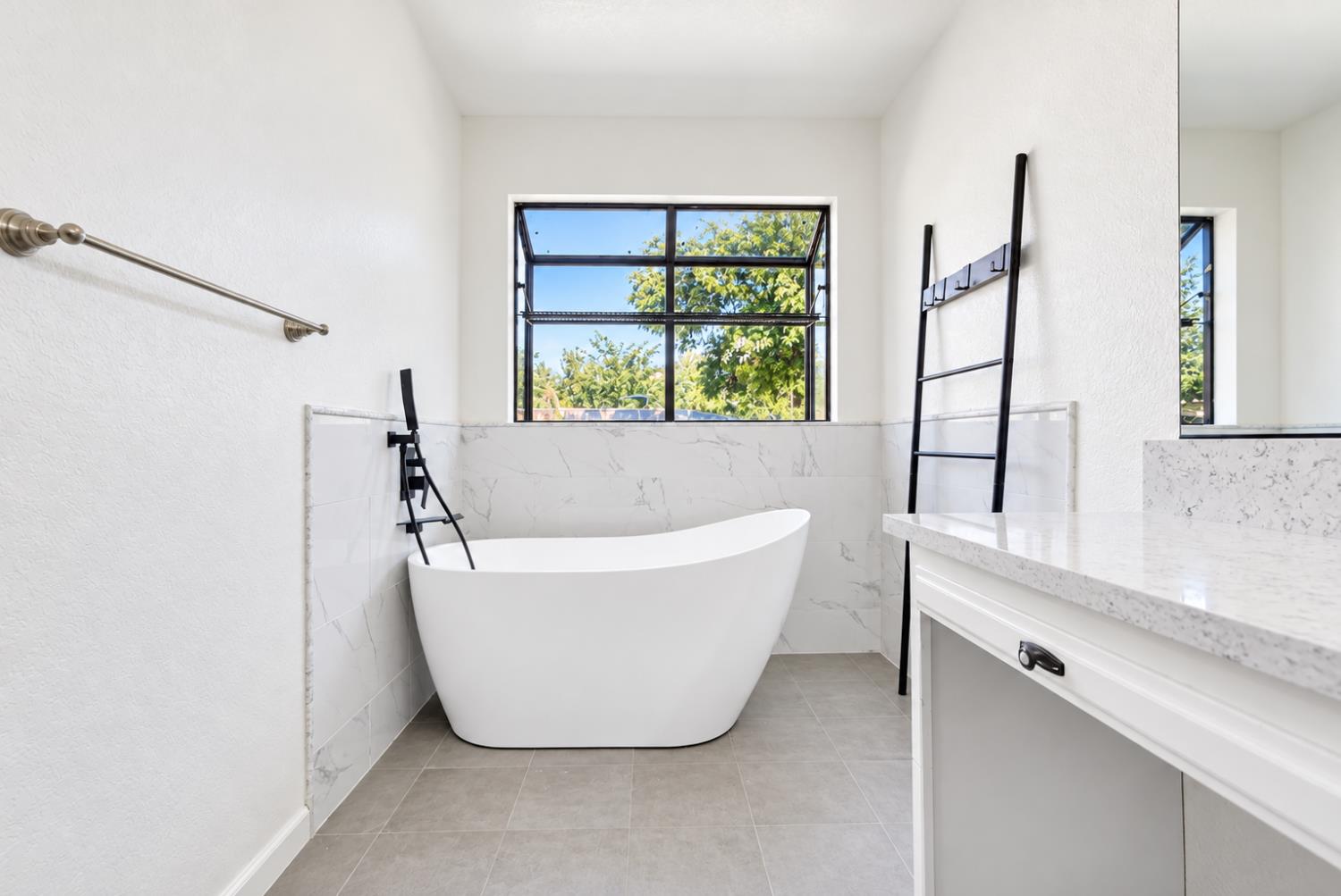 1429 Brookdale Way, Manteca, CA 95336