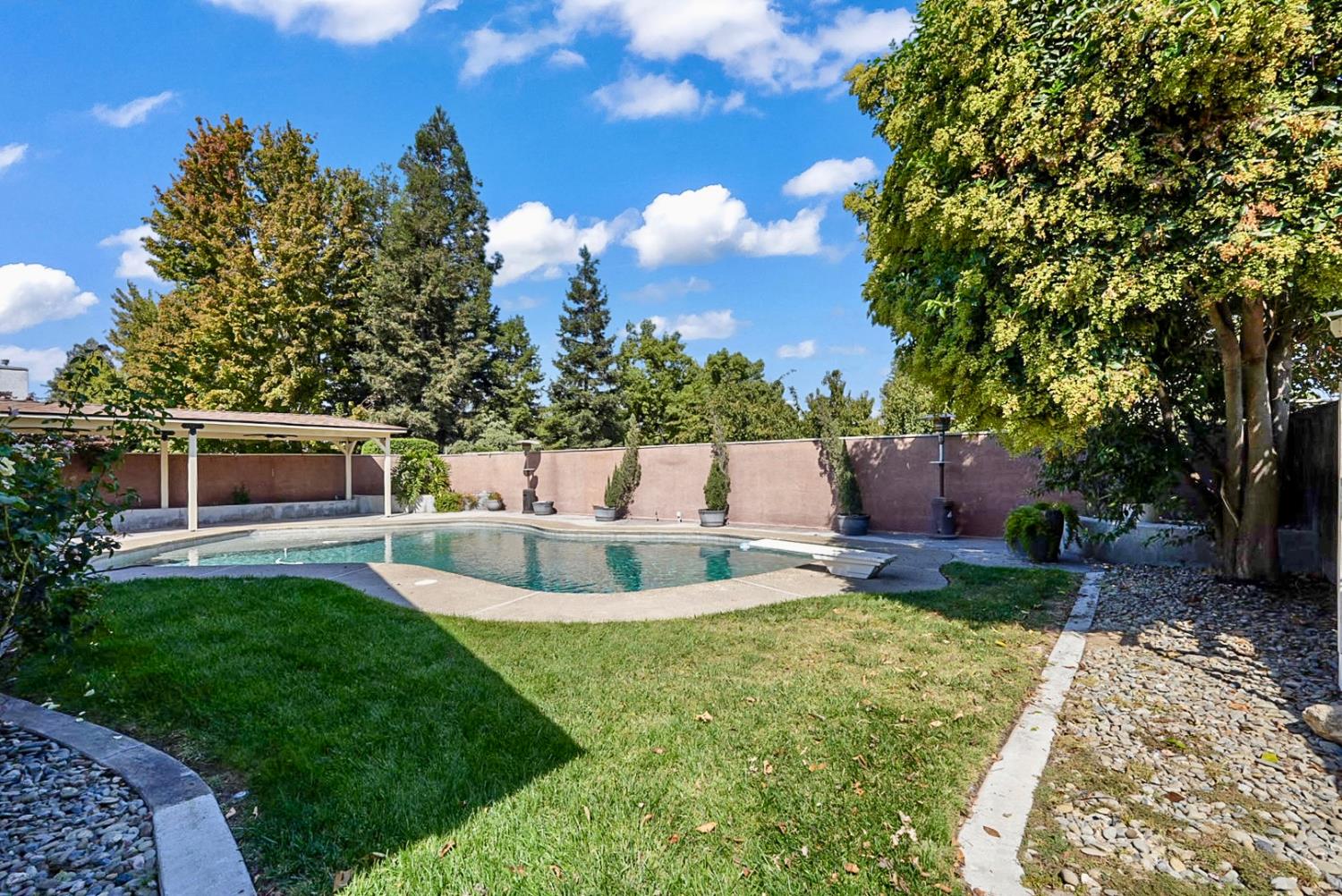 1429 Brookdale Way, Manteca, CA 95336