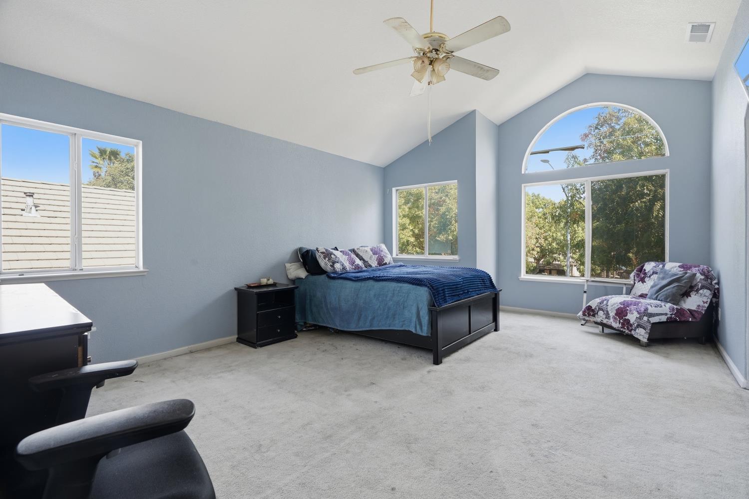 332 Ansonville Ln, Modesto, CA 95357