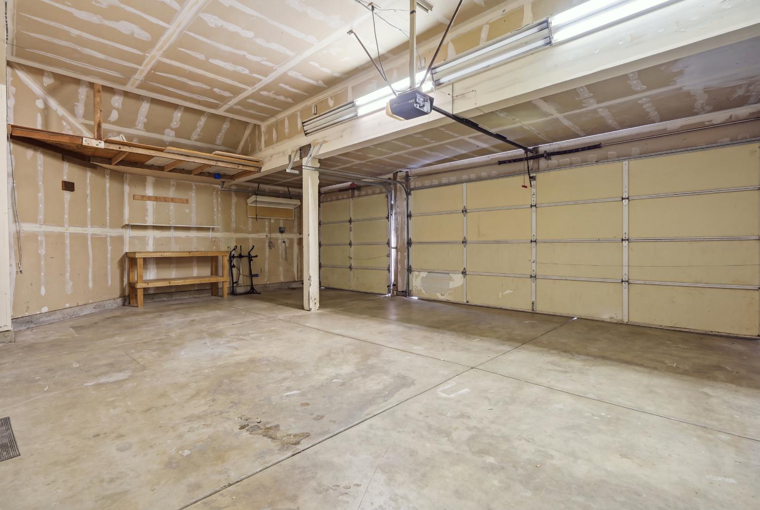 332 Ansonville Ln, Modesto, CA 95357