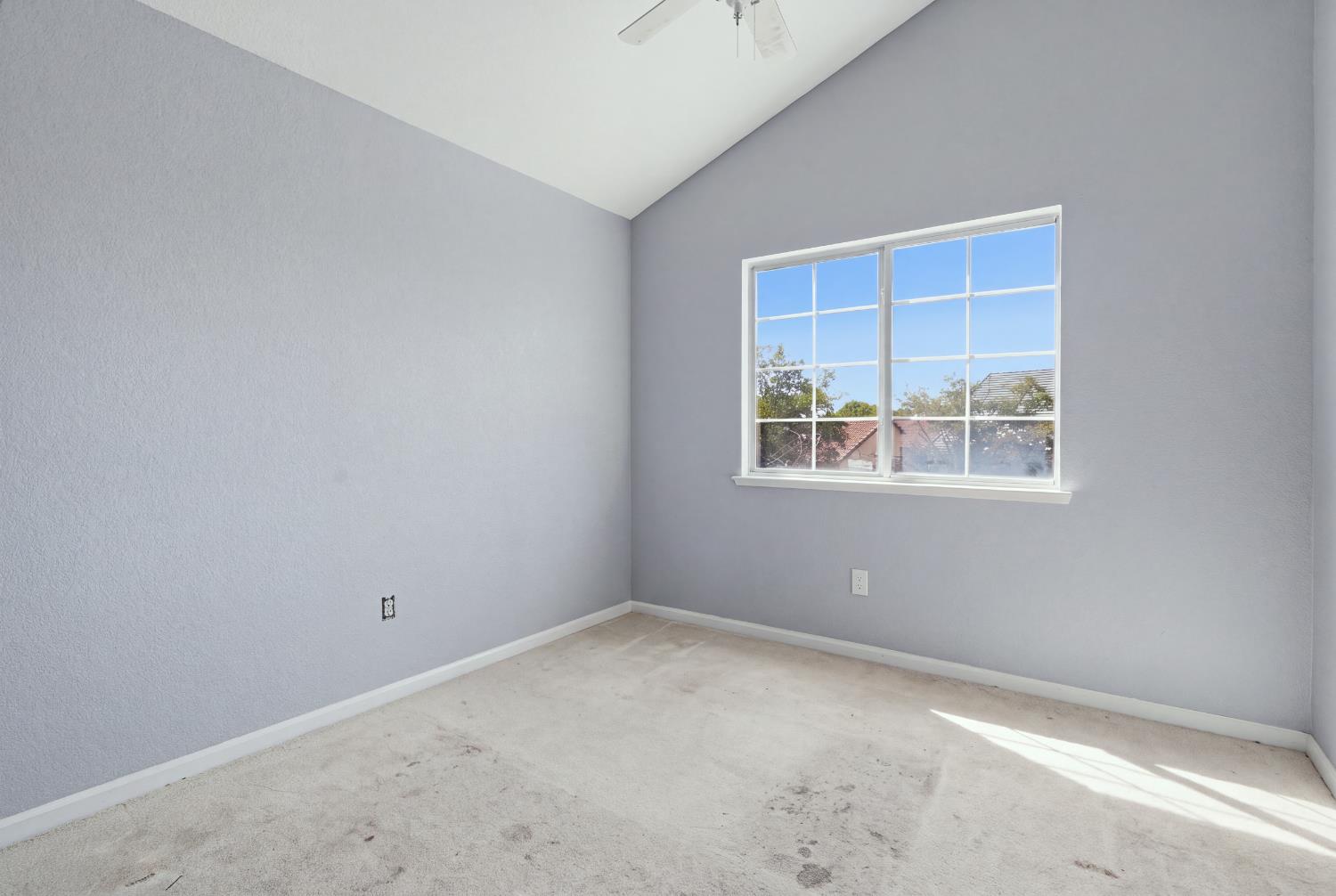 332 Ansonville Ln, Modesto, CA 95357